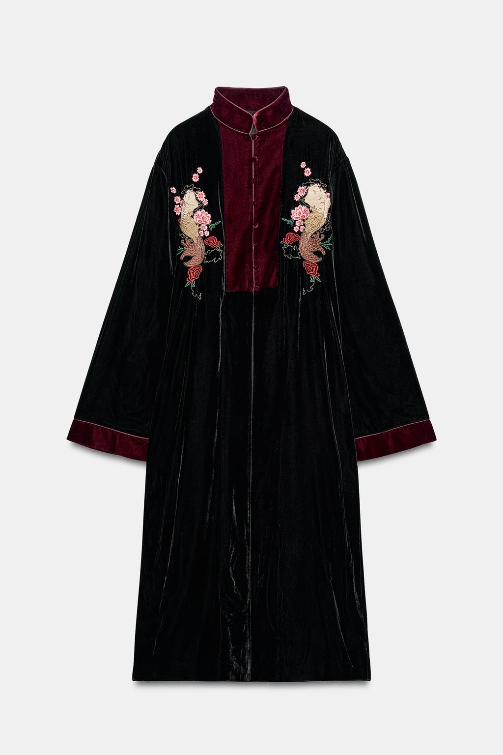 Noir Royale Coat