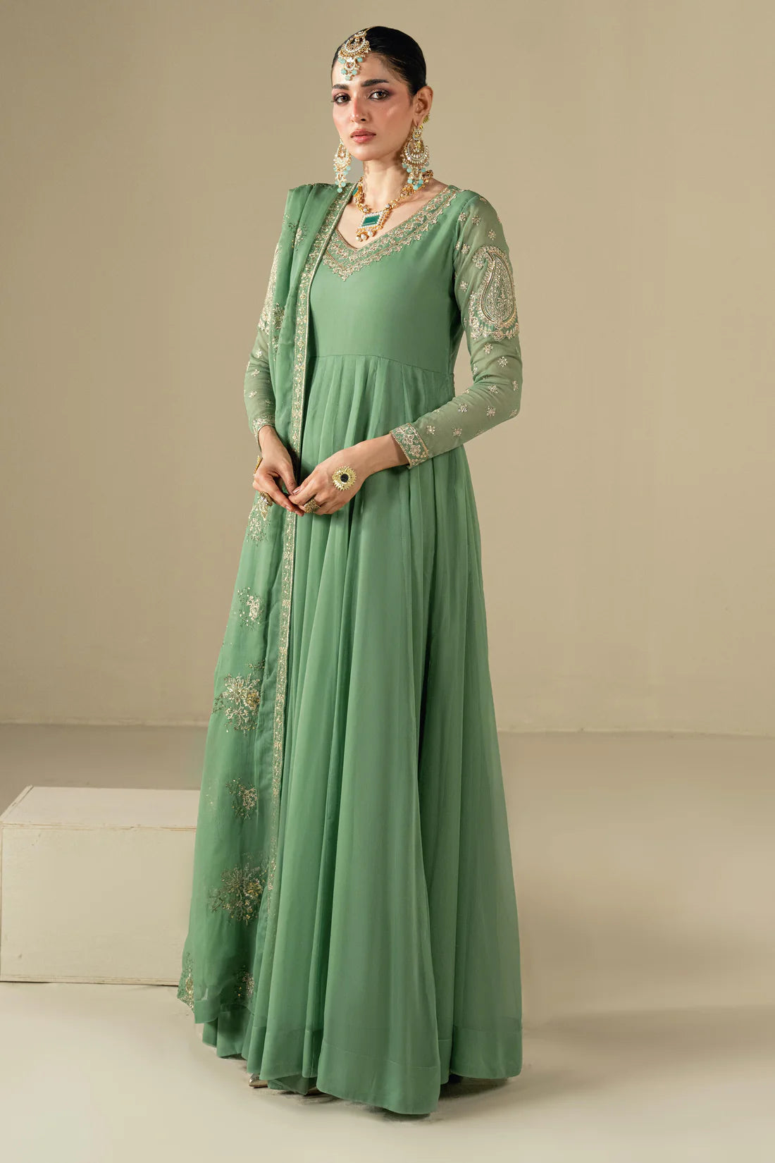 LVANA 2-Piece Set