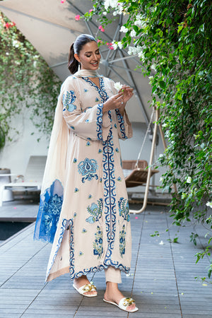 woman wearing white dress design for girl festive suit buraqstore