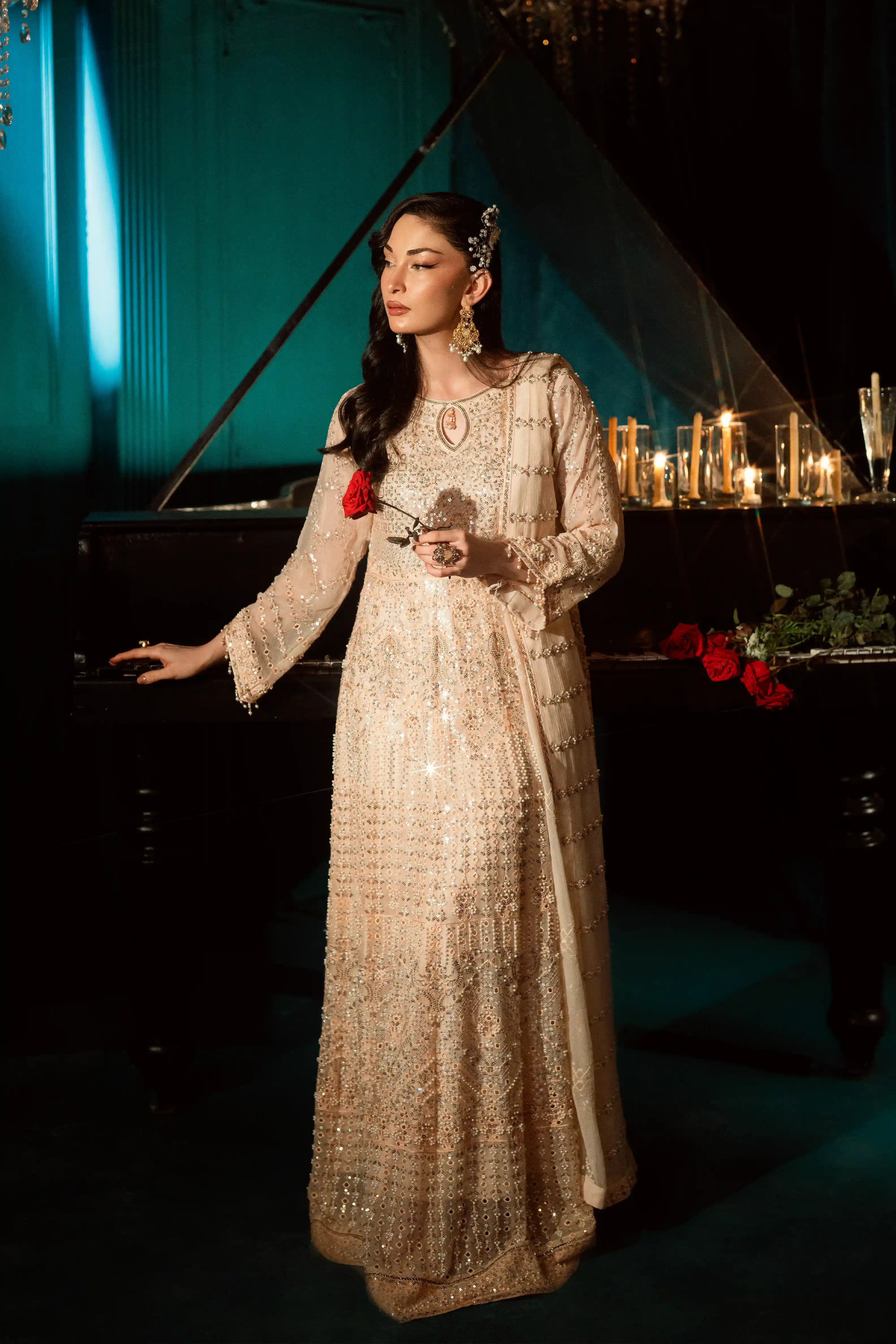 Roha SU-124 Embroidered Chiffon Unstitched 4Pcs