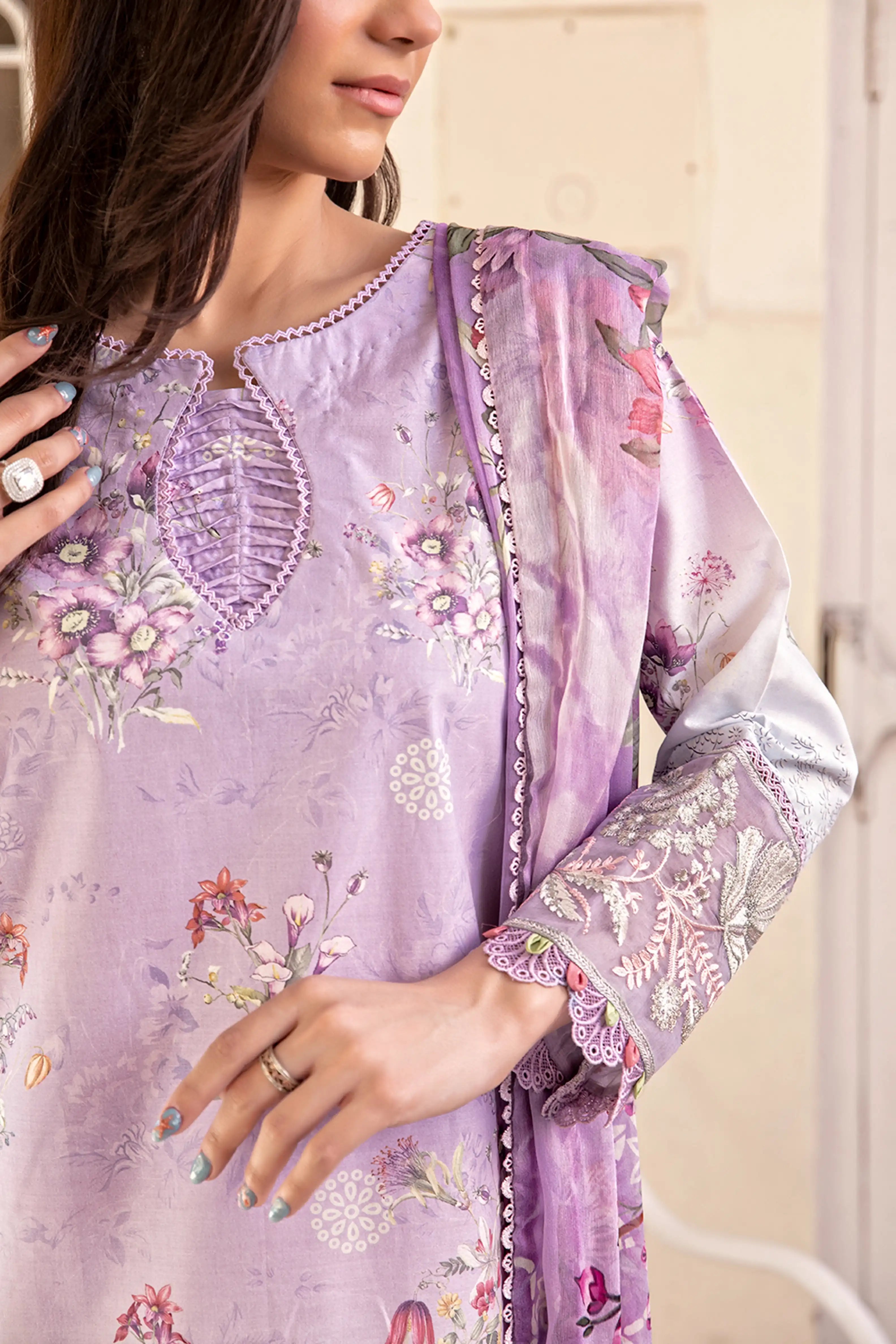 Nazneen Embroidered Chikankari Lawn 3Pcs