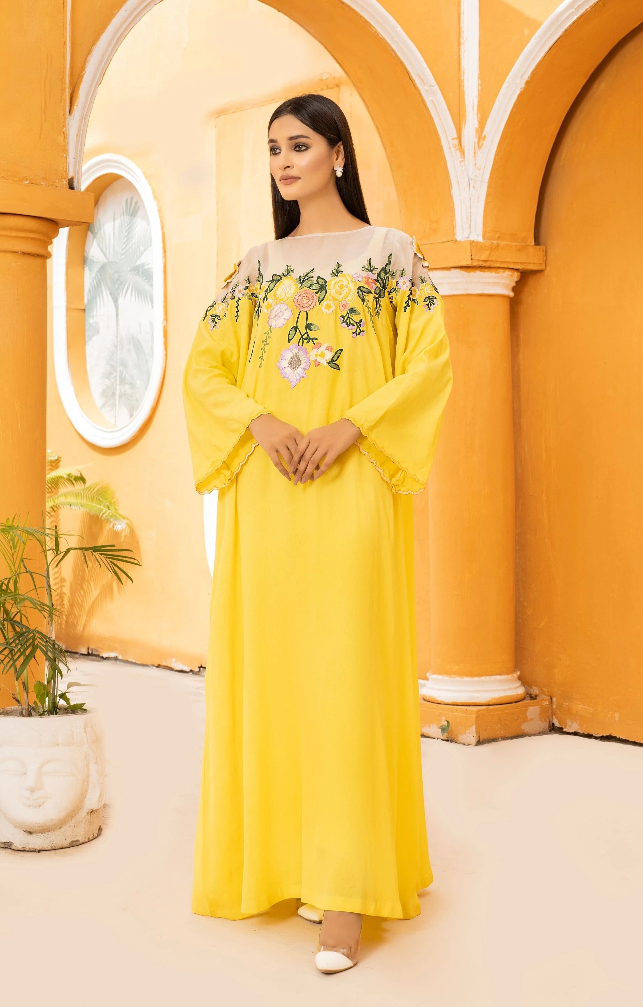Gauhar Georgette Pret