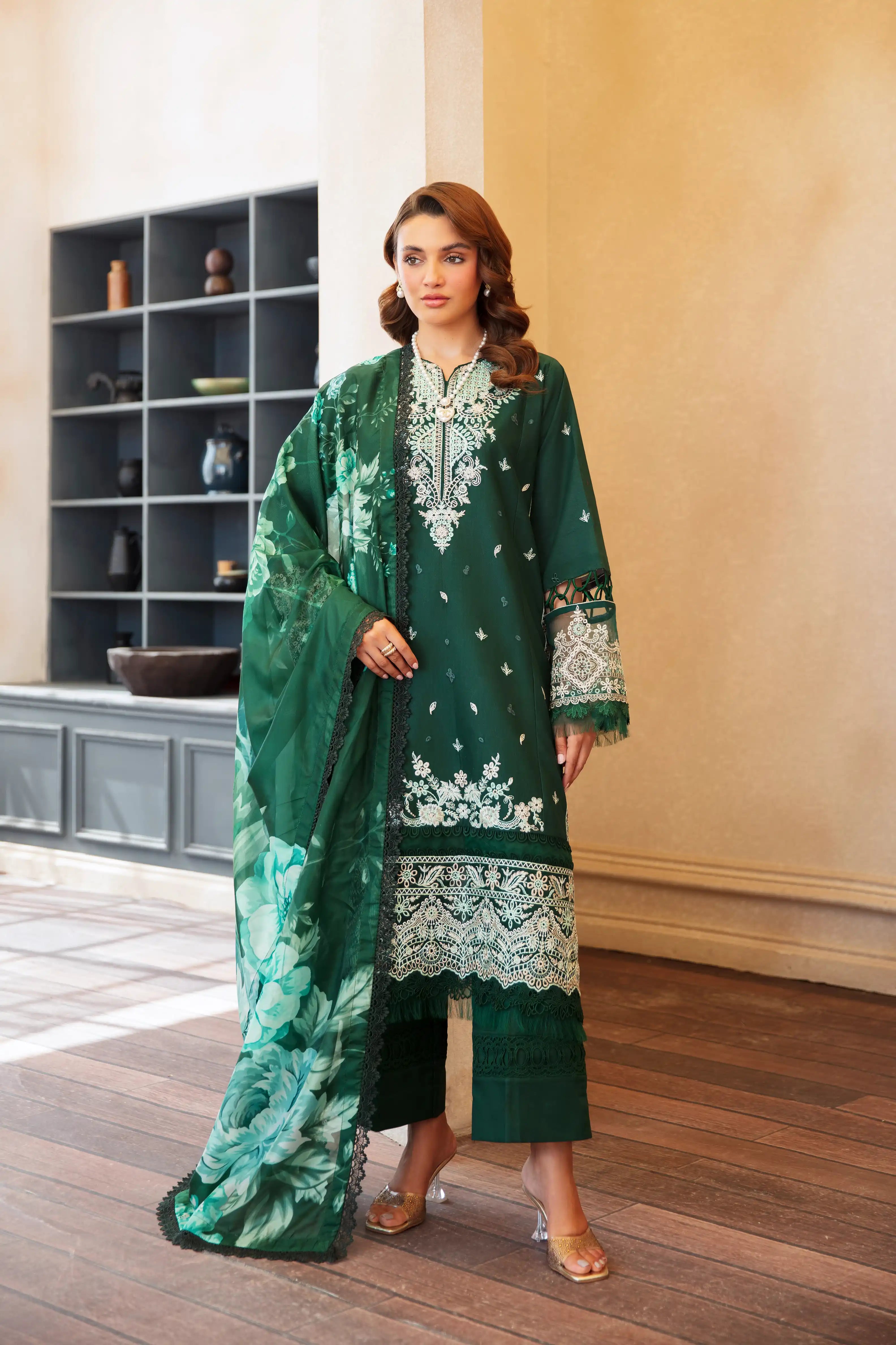 SH01 Emerald Green Embroidered Lawn 3Pcs