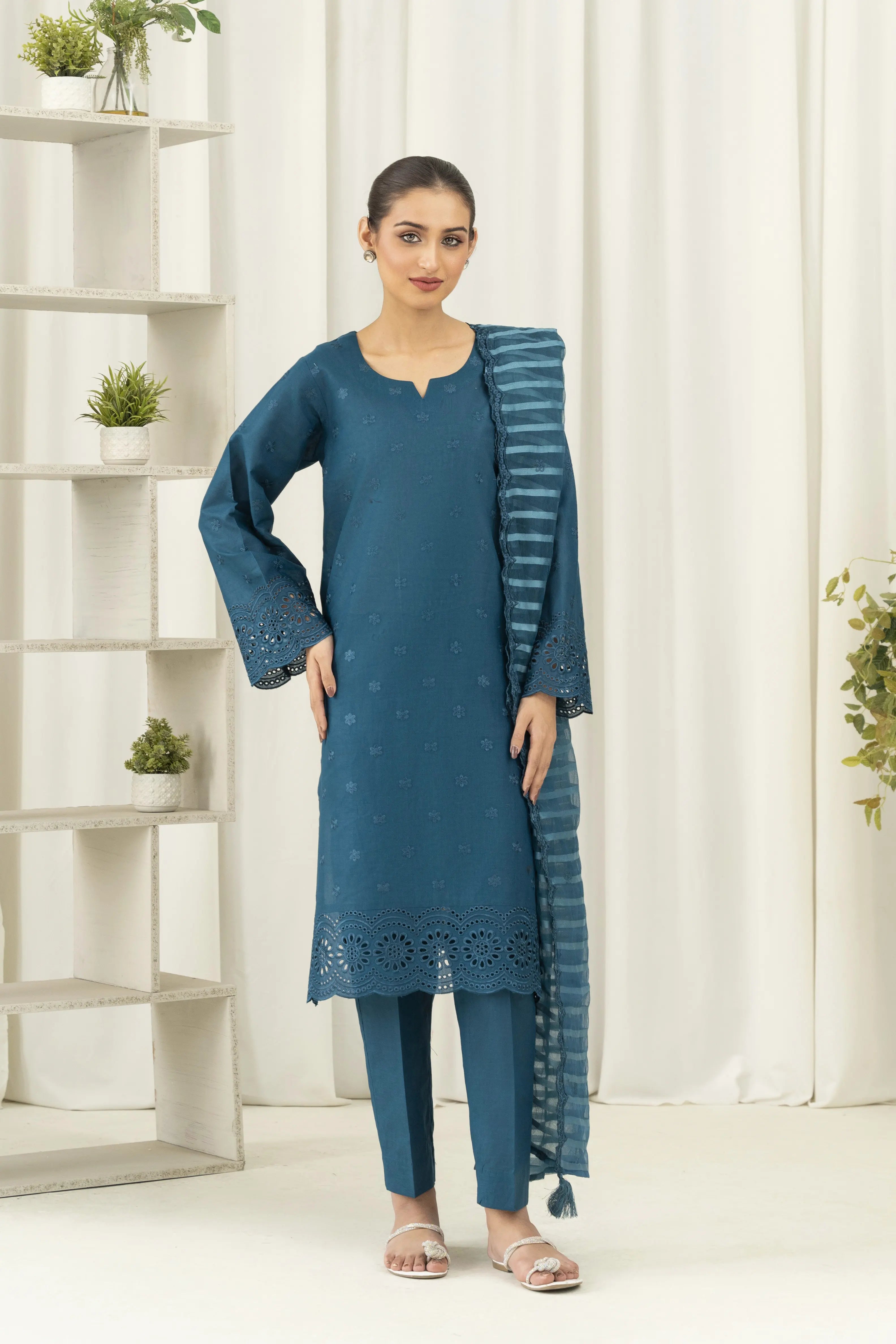 Either Cotton Lawn Pret 3Pcs