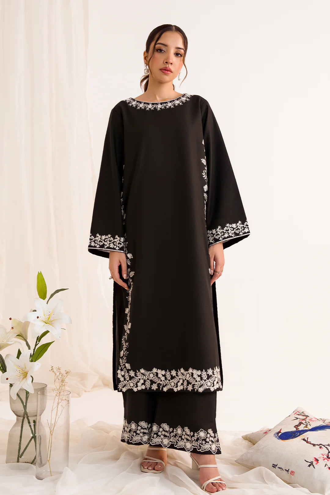Silken Smoke - NV14D01 Lawn Pret 2 PCs