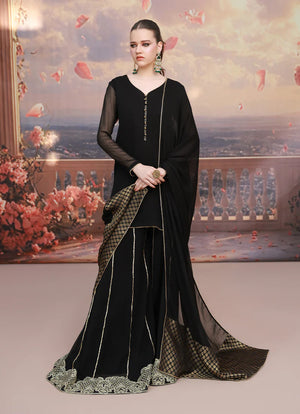 Young woman in Mystic Dusk chiffon pret from Buraqstore, perfect party dress