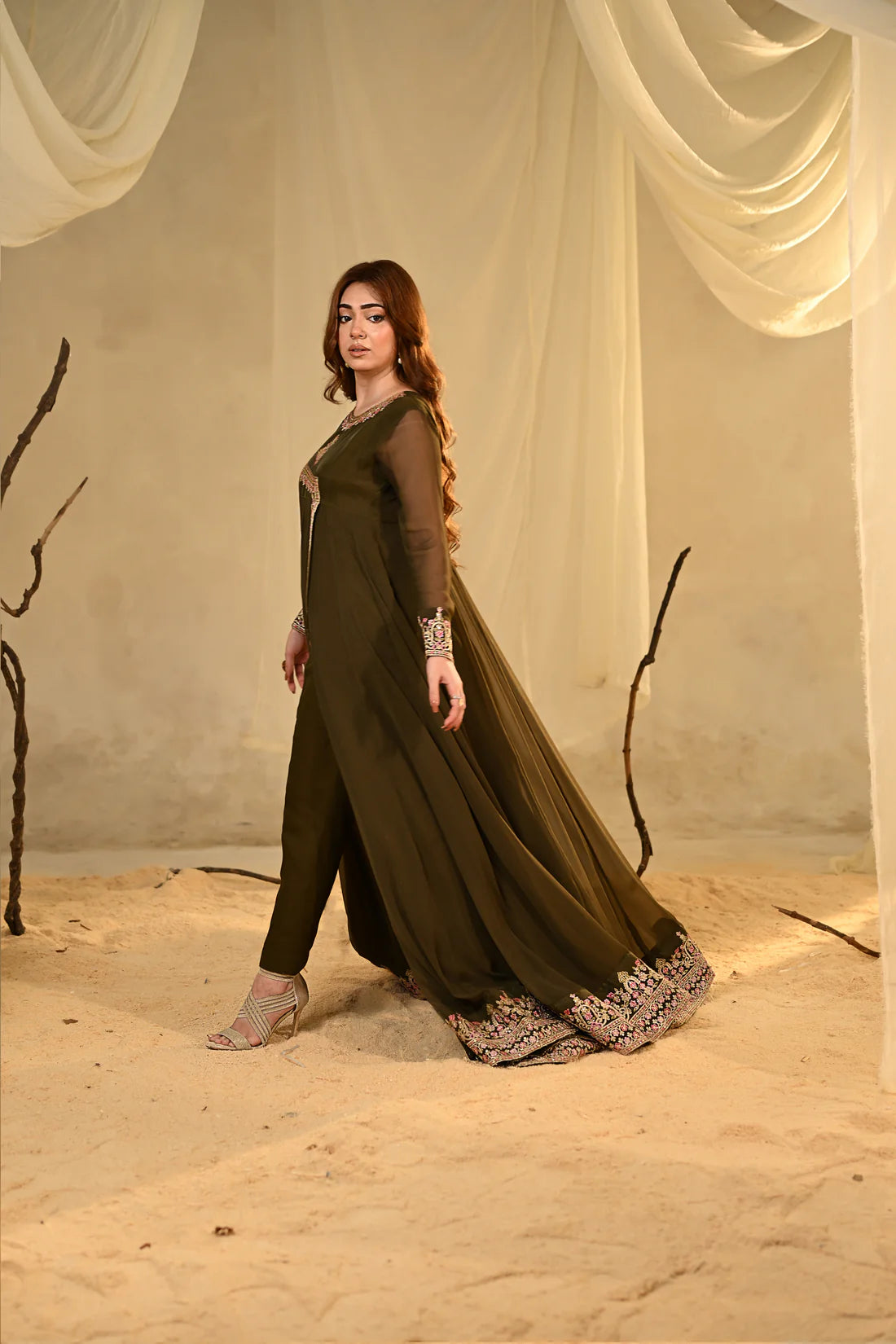 ZOHRISH 2-Piece Set