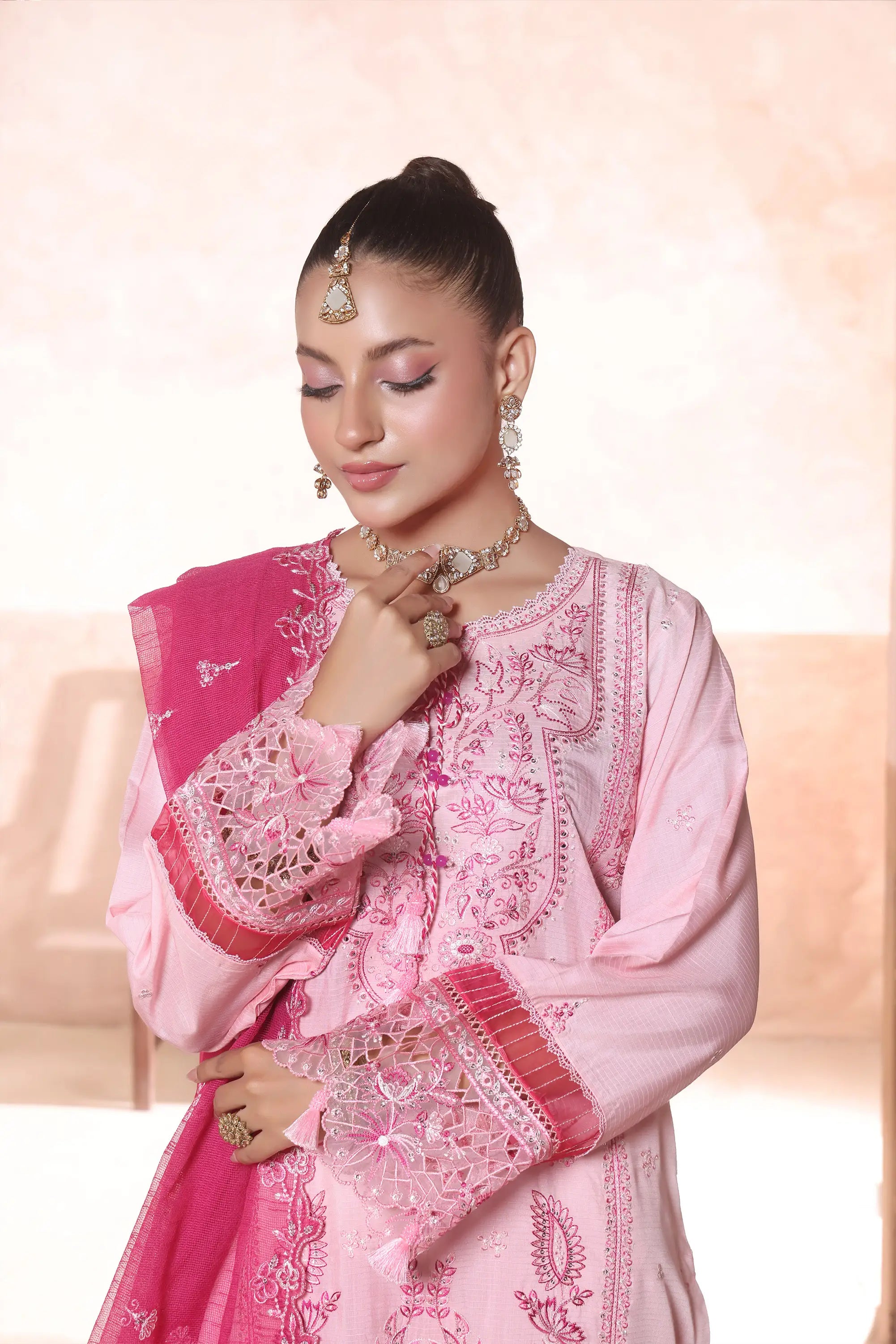 Gulal (Pink) Chikankari Embroidered 3Pcs