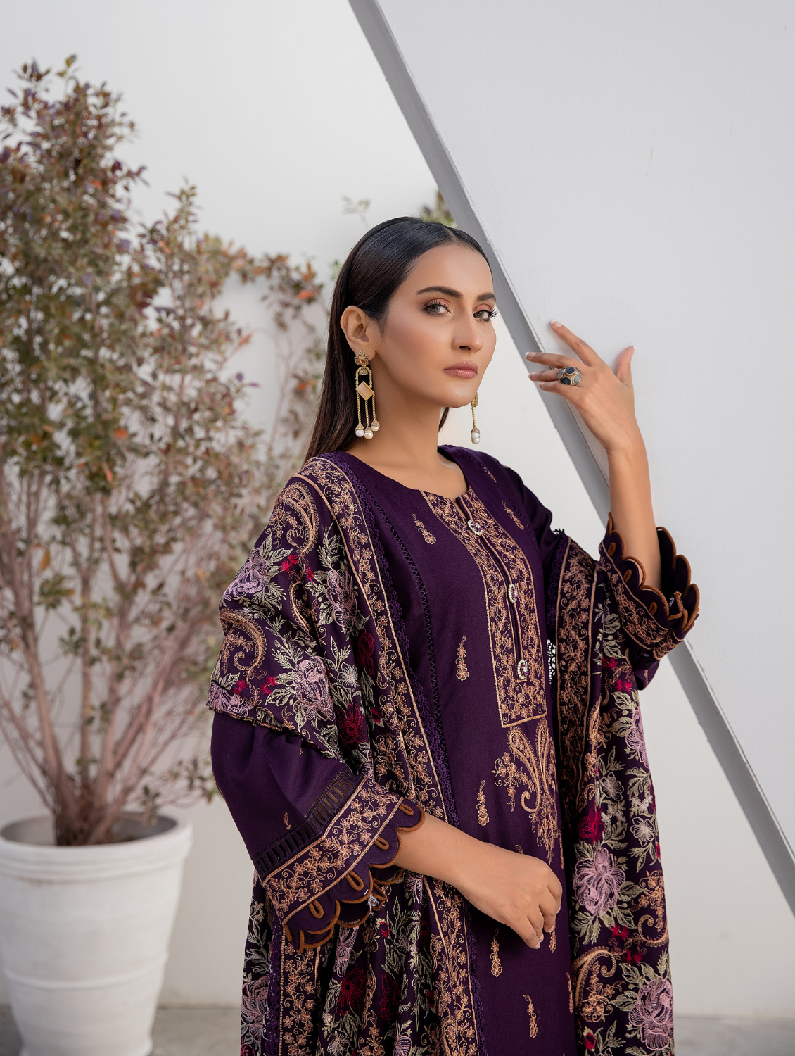 Embroidered Dhanak Unstitched 3Pcs