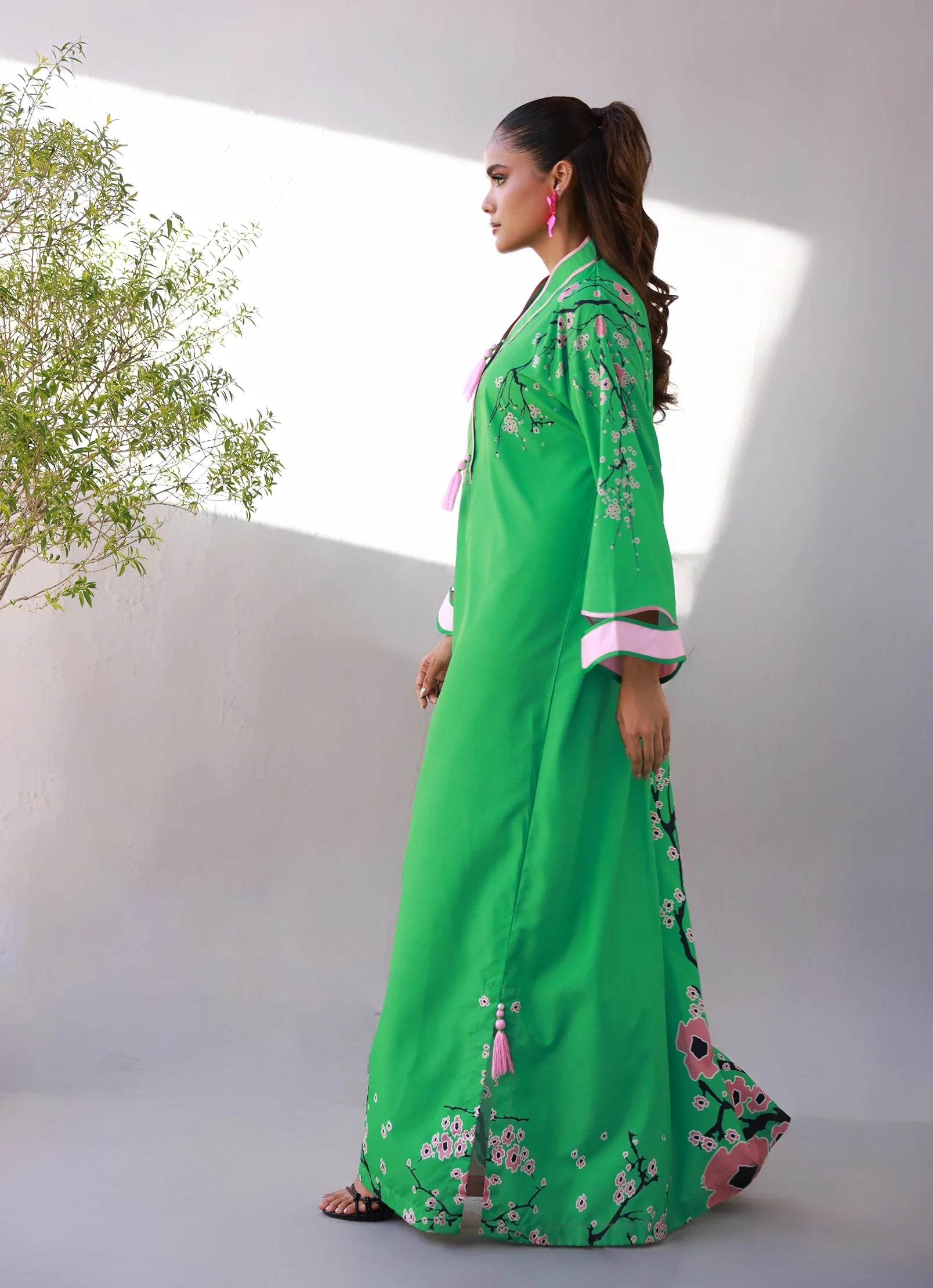 A Stroll in Green Woods Kaftan – Trendy Kaftan Style