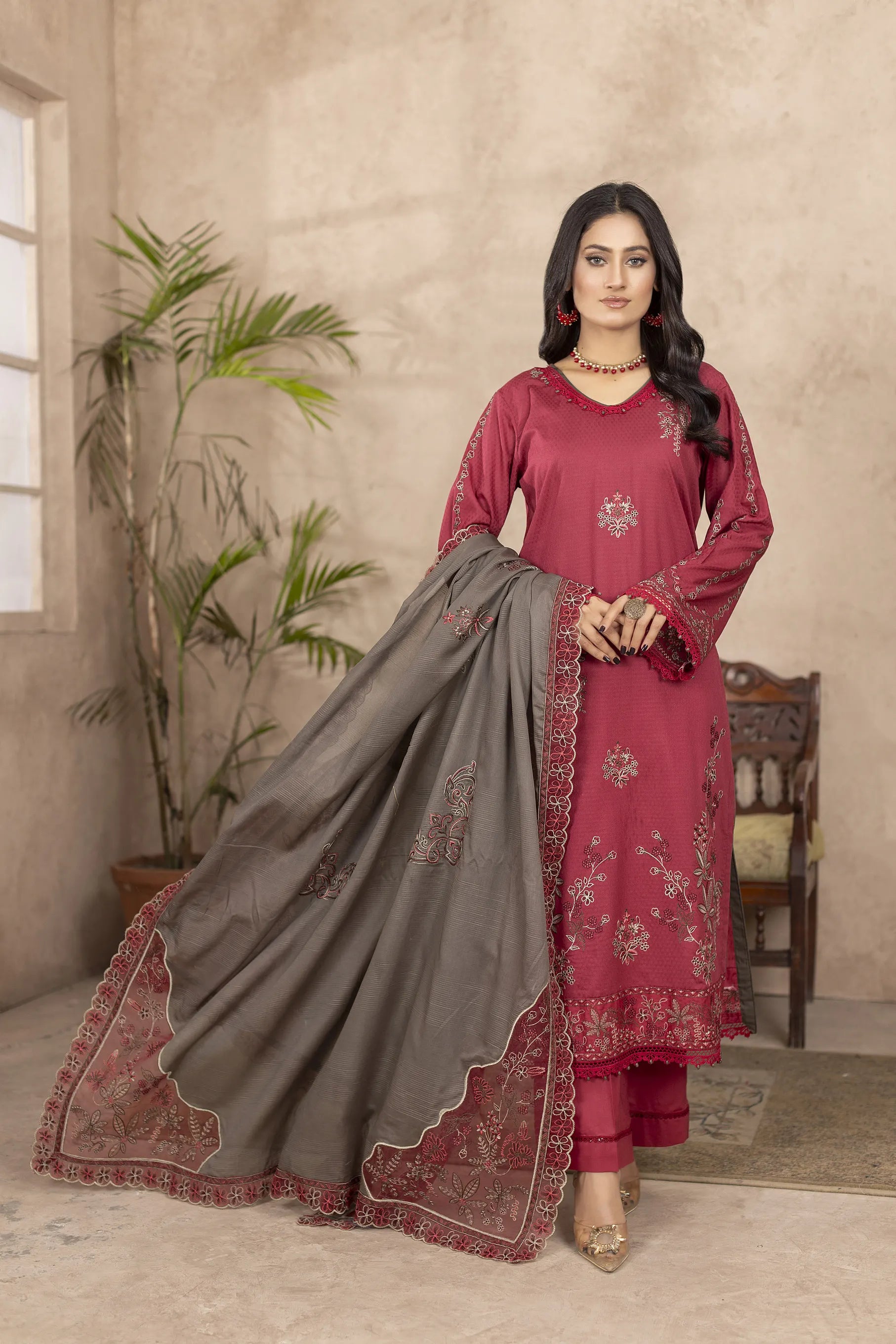 Qalb D-36 : Unstitched Embroidered Lawn 3PCs