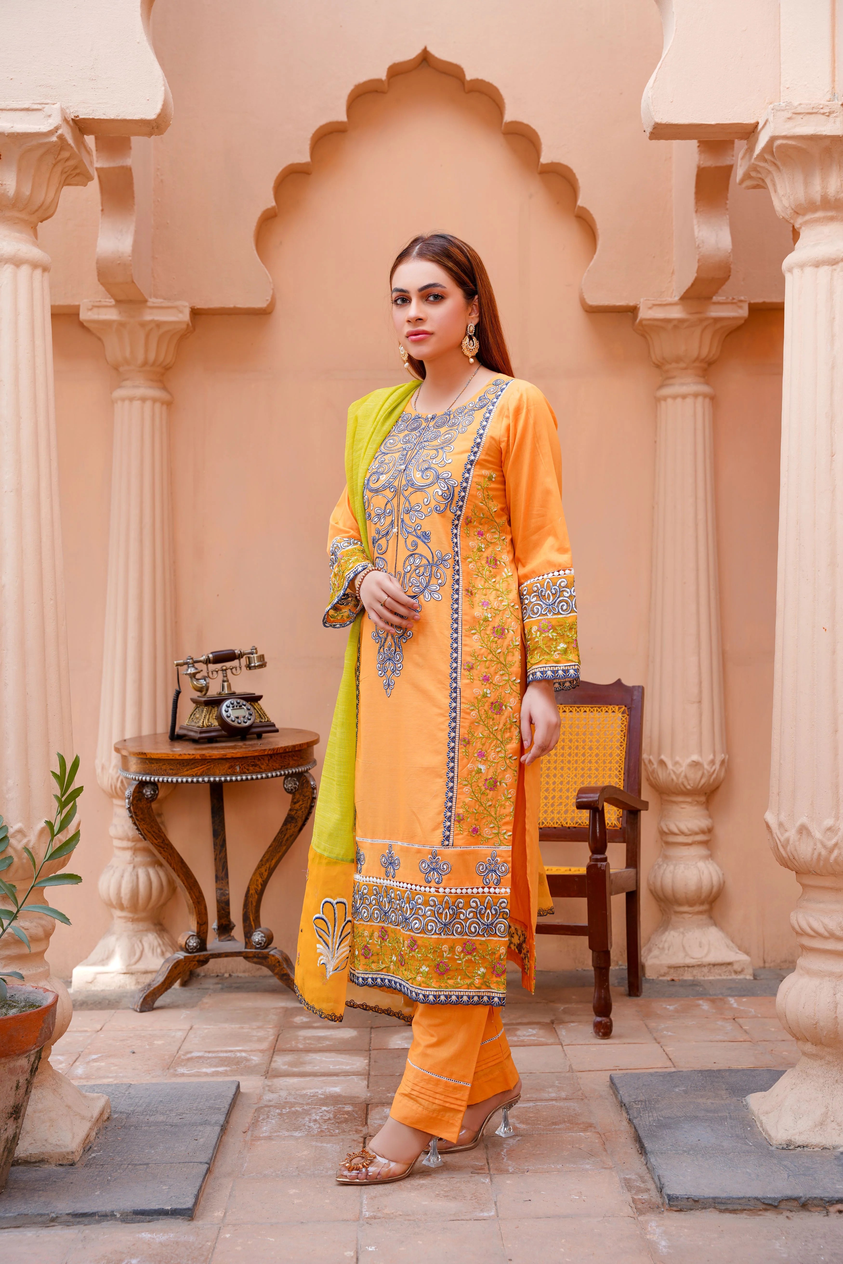 Embroidered Lawn Pret 3 PCs