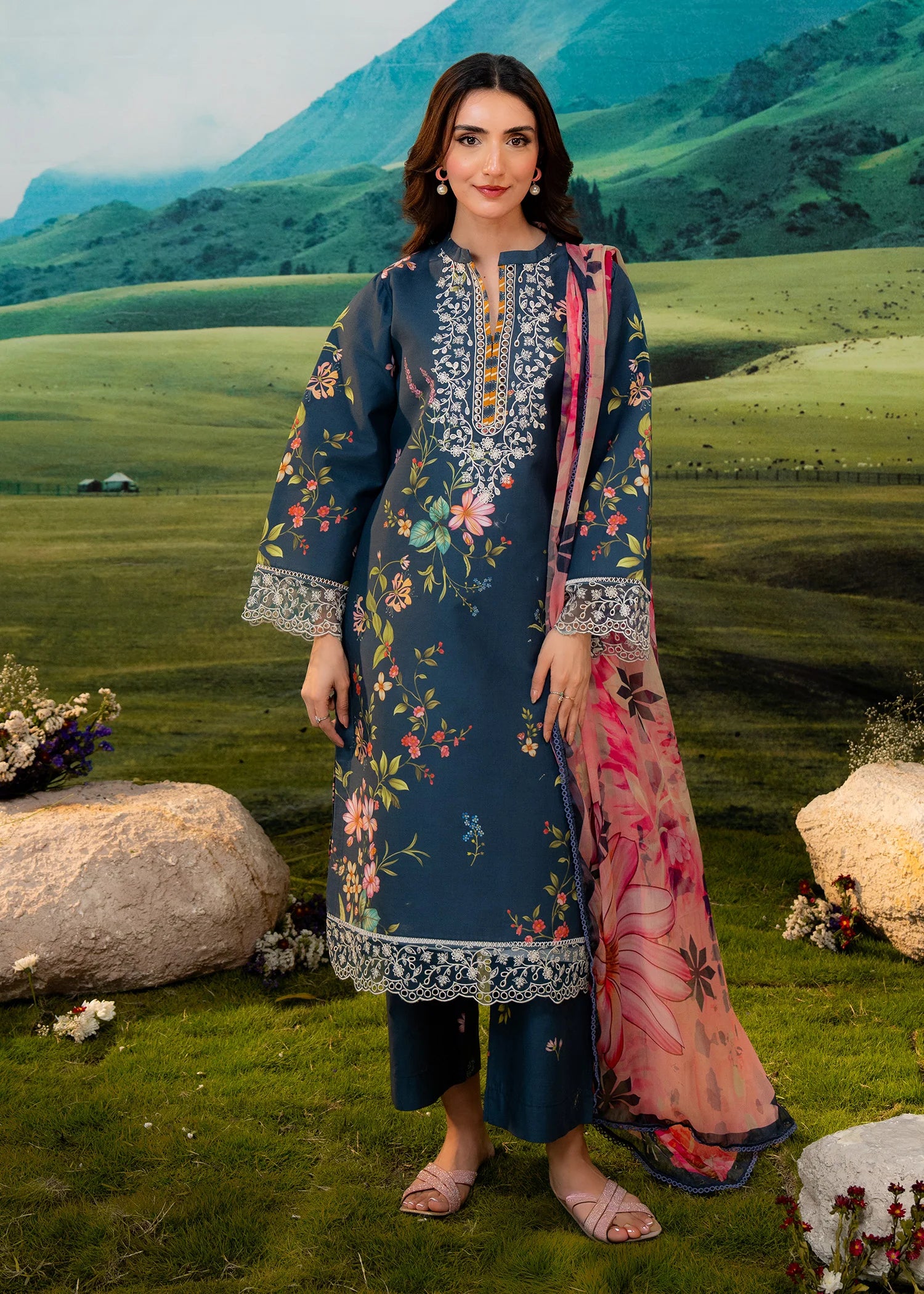 Aster - Embroidered Lawn 3-Piece Set