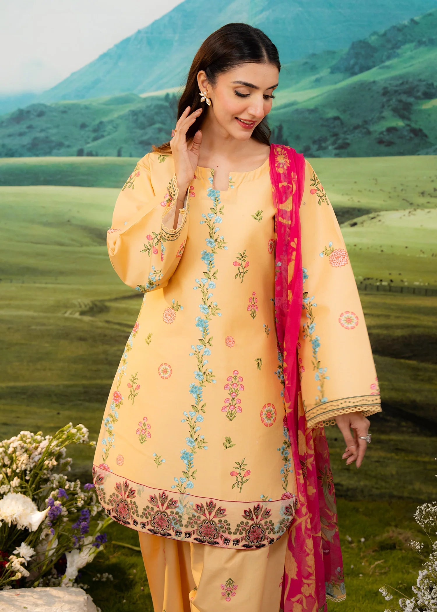 Freesia - Embroidered Lawn 3-Piece Set