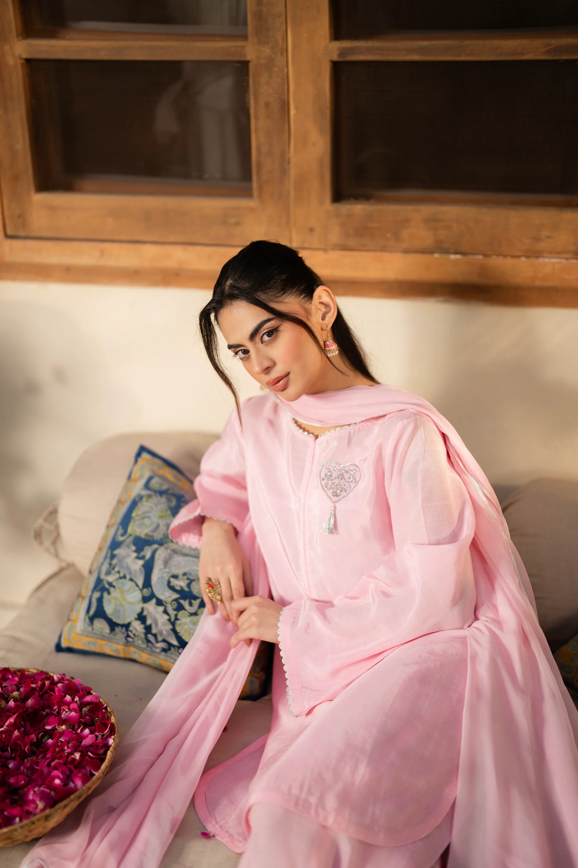 Dil E Gulab Pret Raw Silk 2 PCs