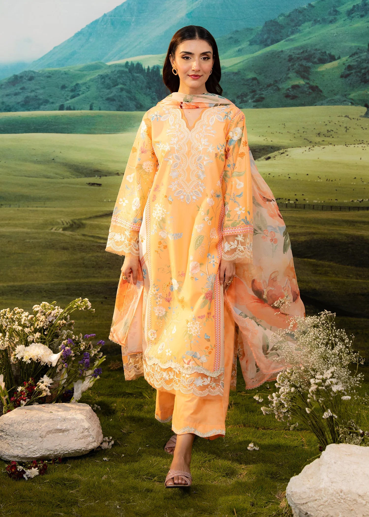 Solstice - Embroidered Lawn 3-Piece Set