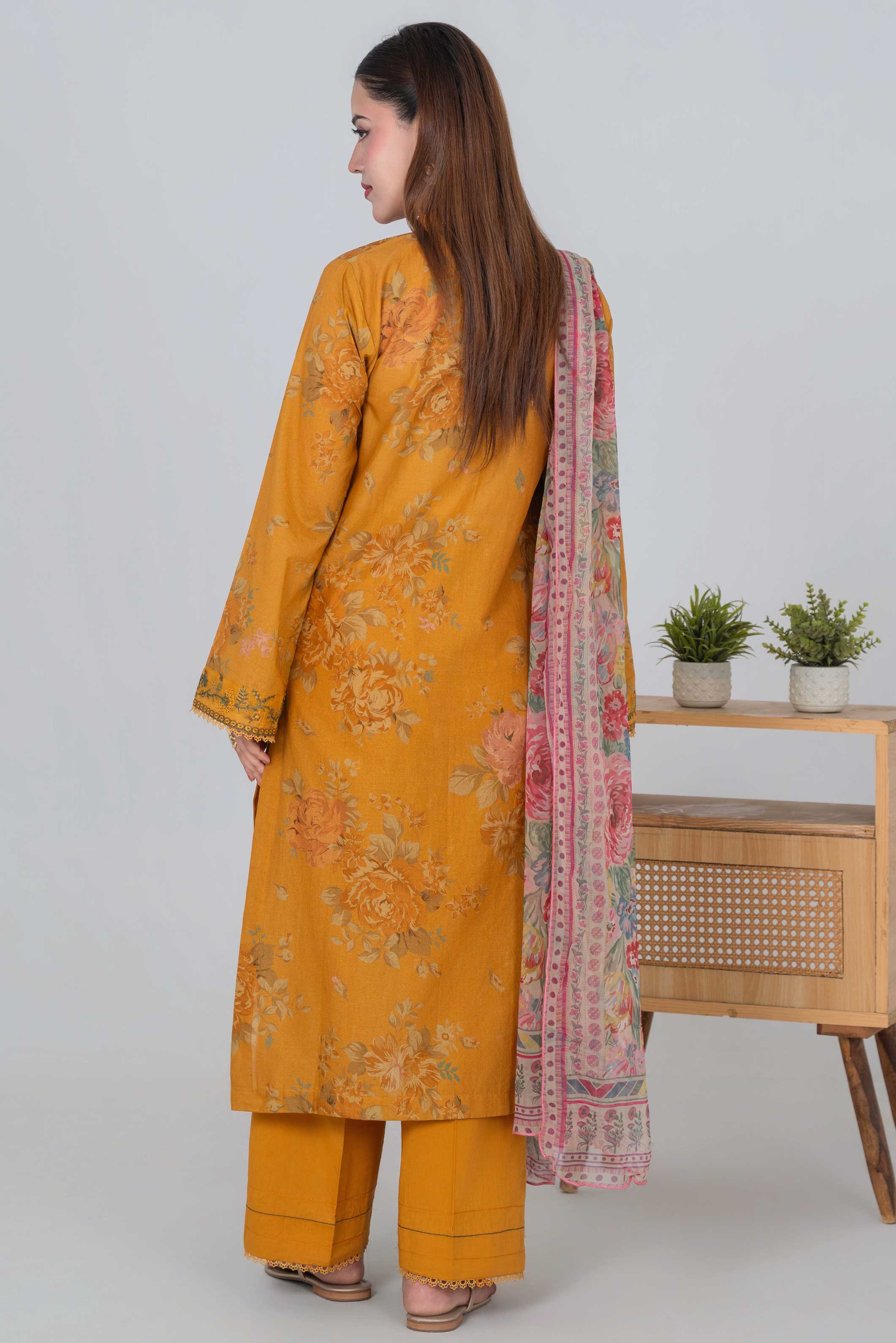 Embroided Lawn Suit Pret 3 Piece