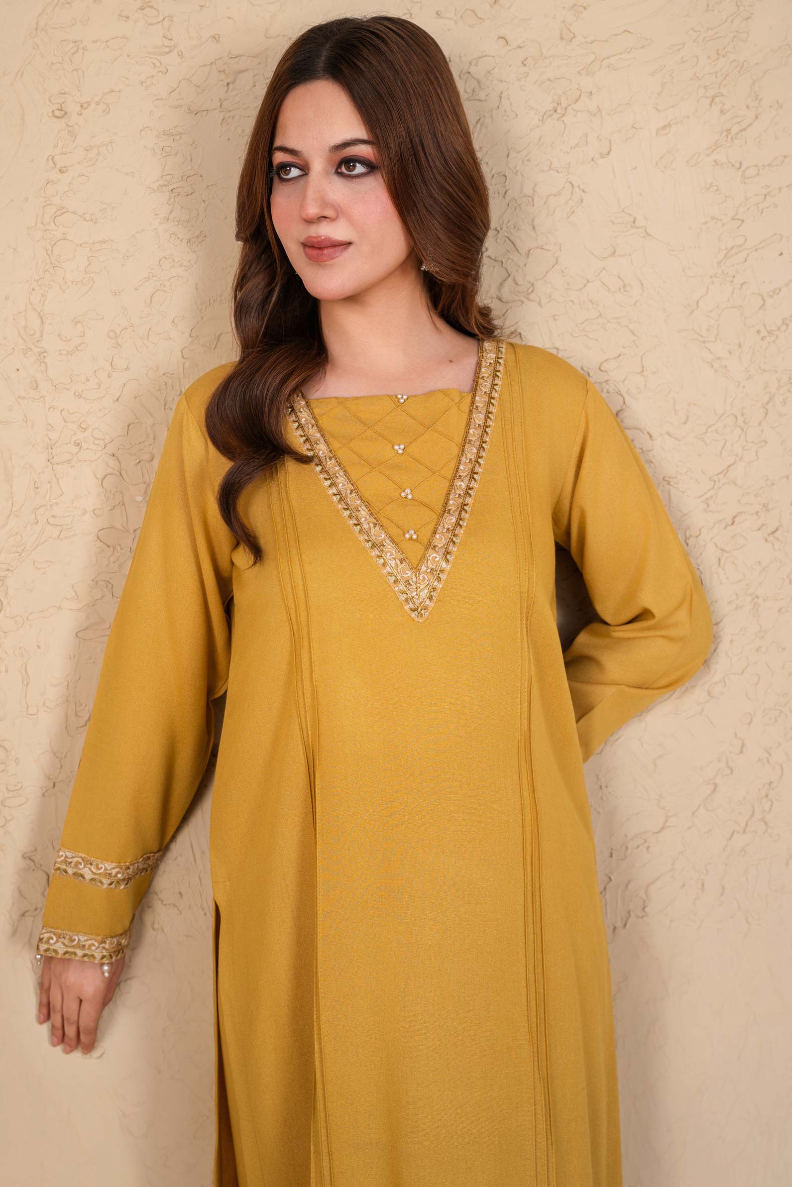 2 PCs Embroidered Karandi Suit Pret