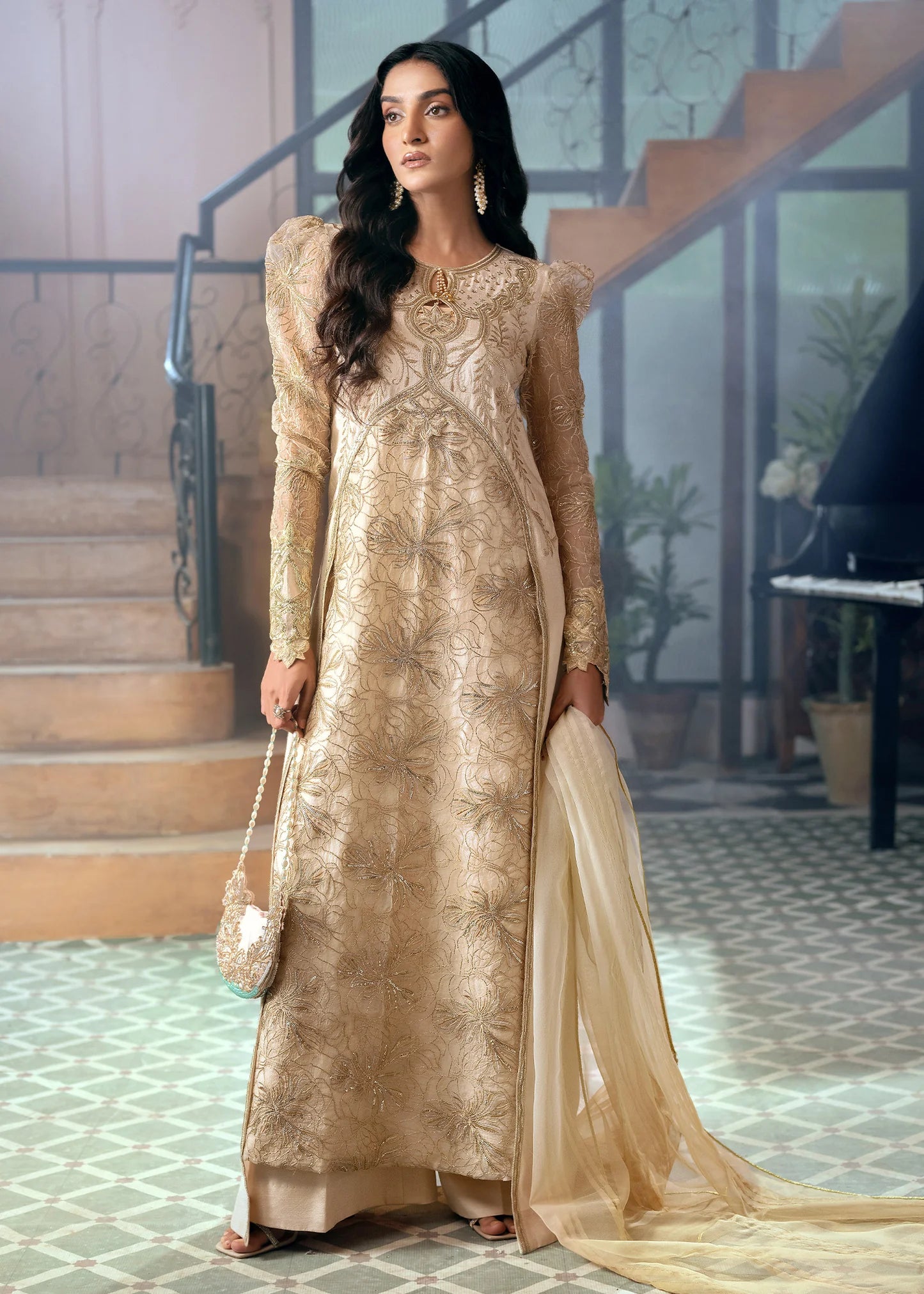 Ivory Glow Luxury Pret 3 PCs