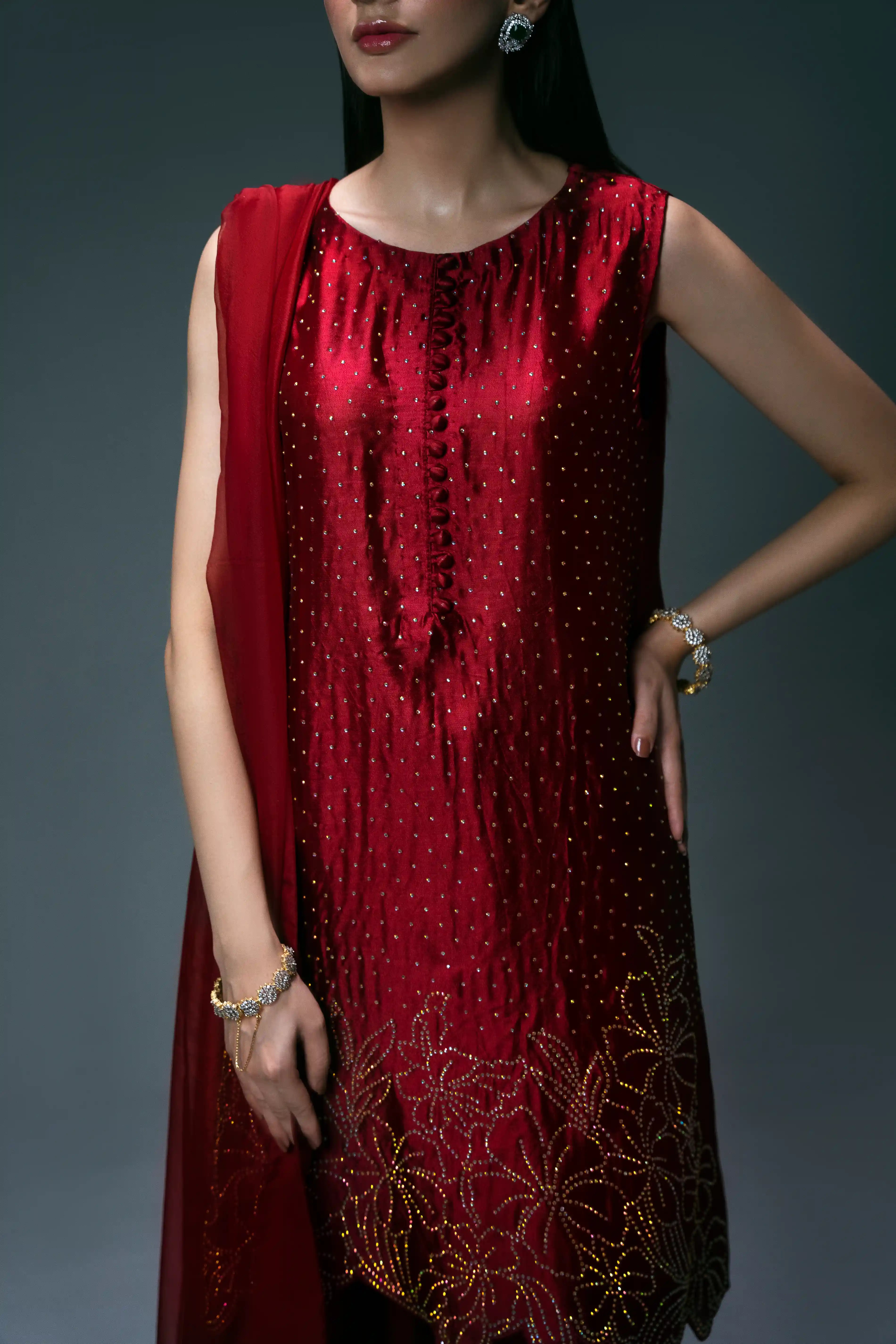 Buraqstore girl posing in red colour dress silk with elegant silhouette