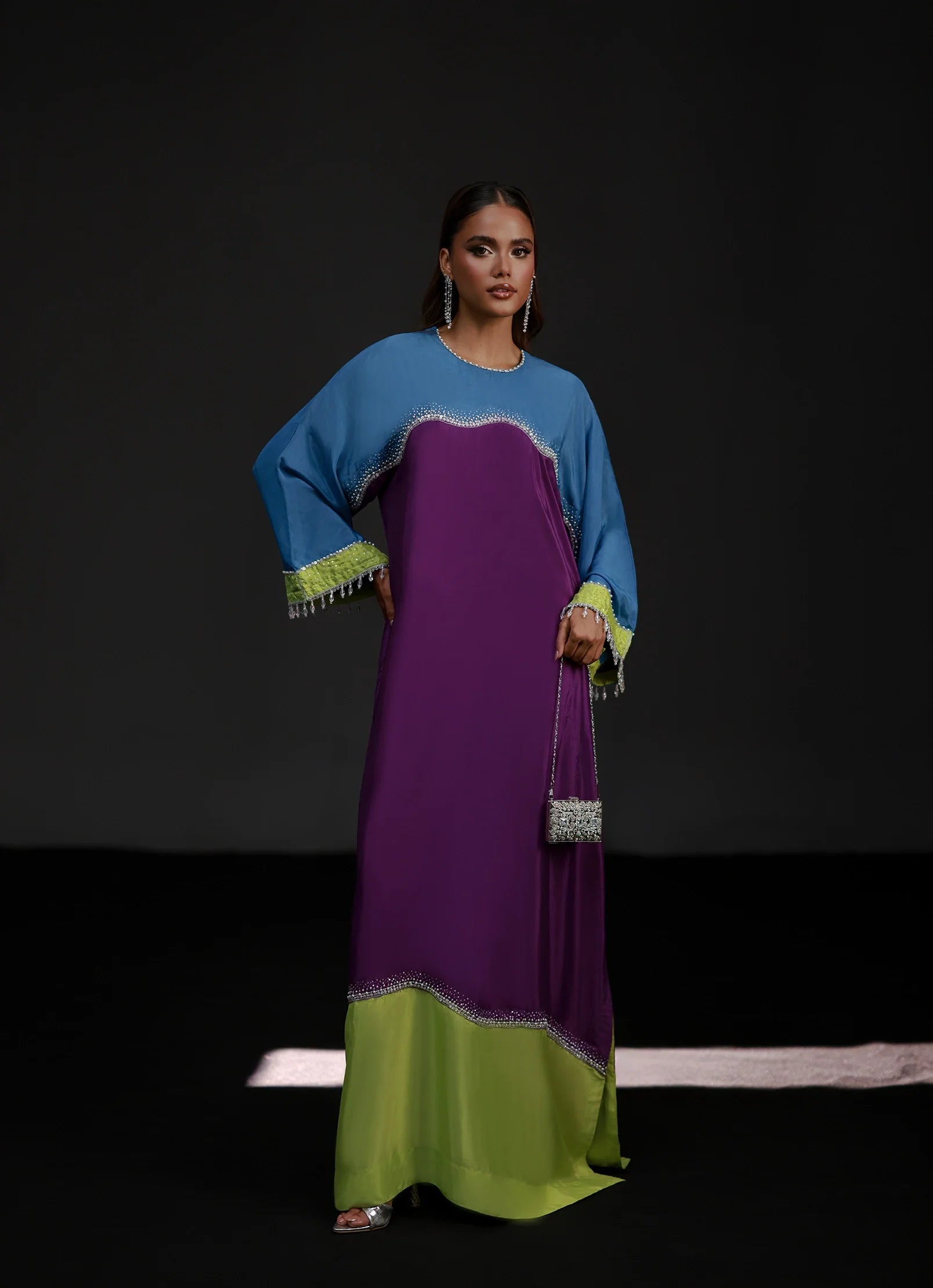 Aurora kaftan Embroidered Pret 1Pcs