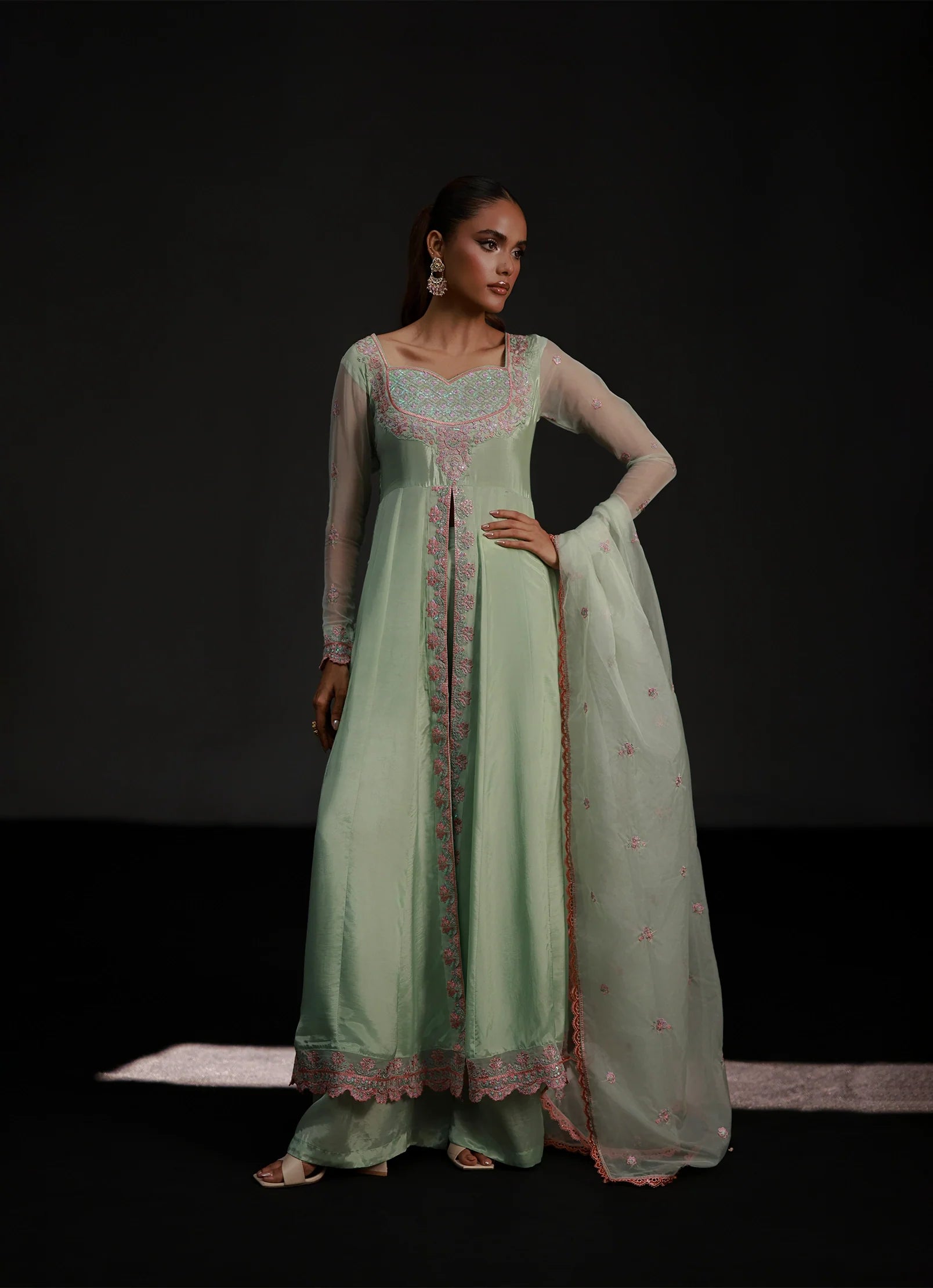 Mint Glow Set Embroidered Pret 3Pcs