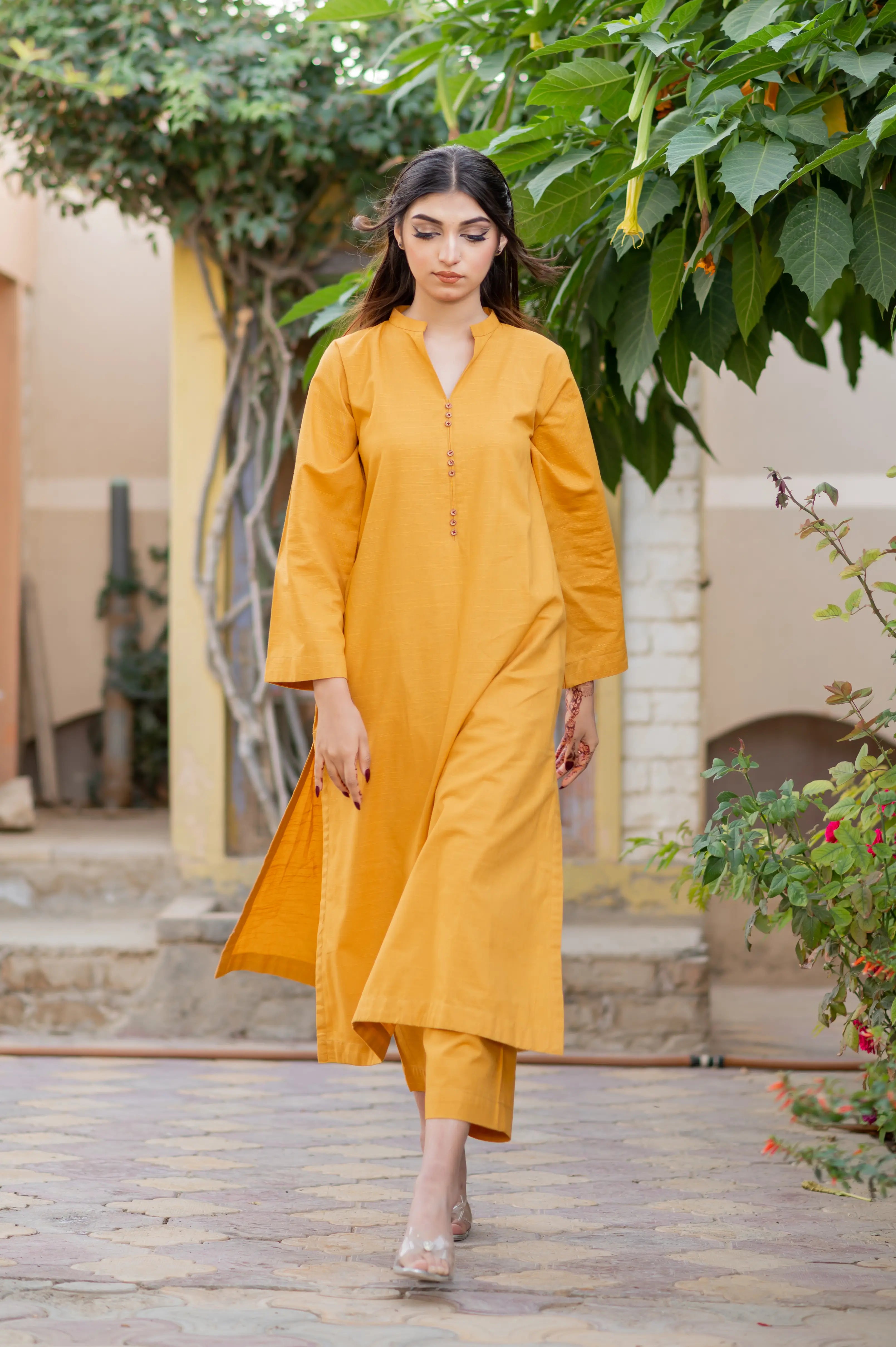 Kashan Khaddar Dress Design 2 Pcs