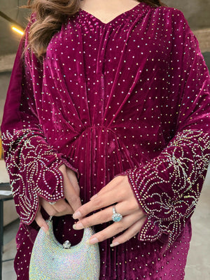 Girl wearing stylish maroon kaftan dress for girls by buraqstore Pakistan