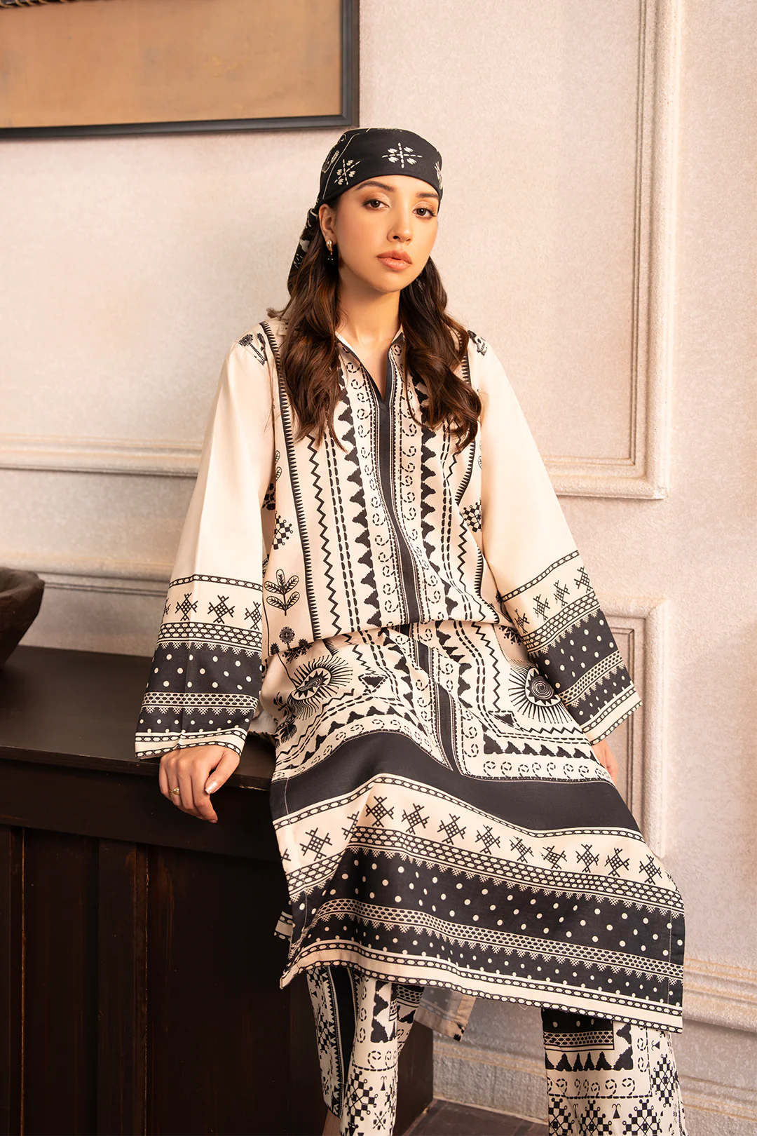 Moonlight Cambric Fabric Unstitched 3Pc