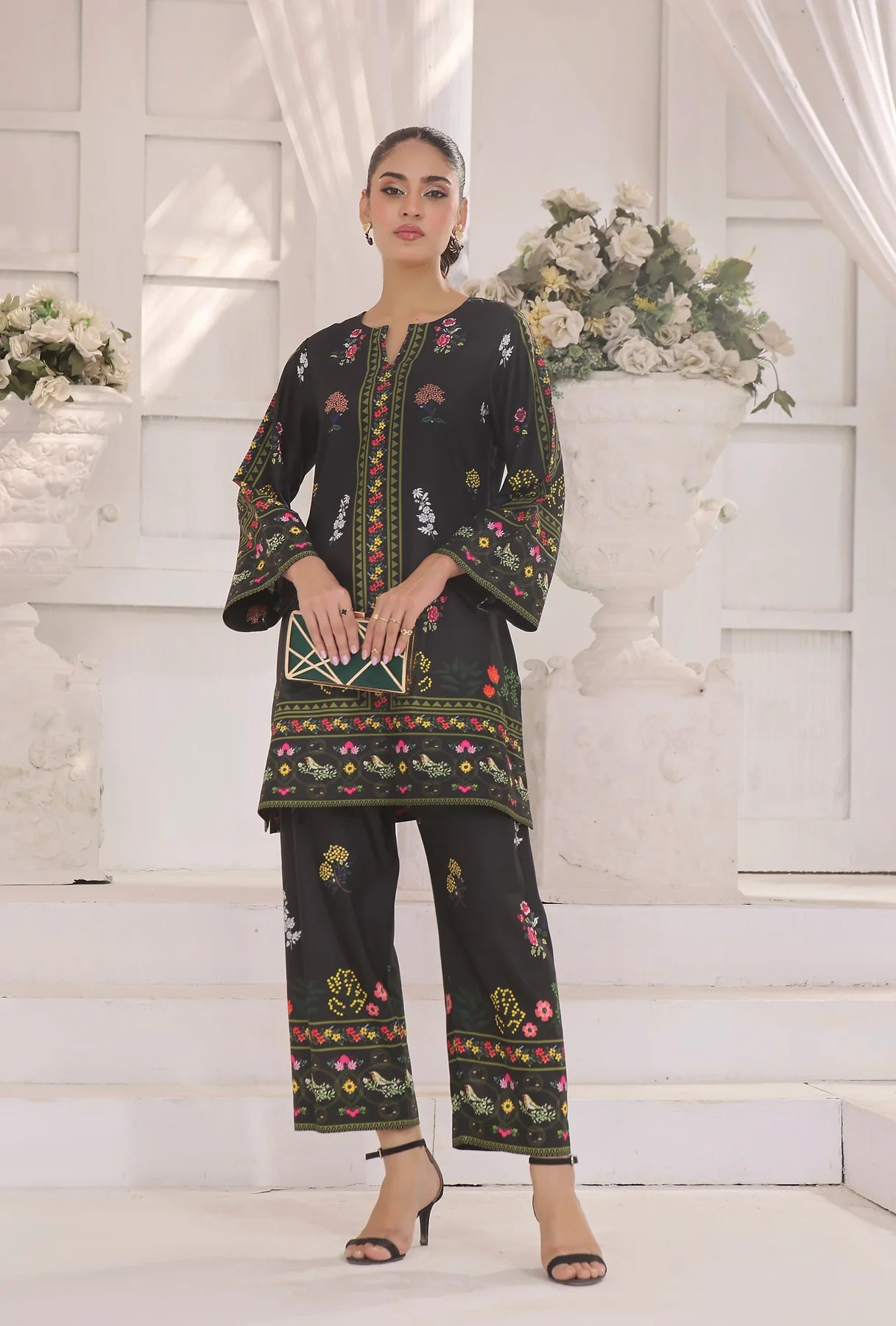 Noiré Lawn Frock Design – Elegant Co-ord Ensemble