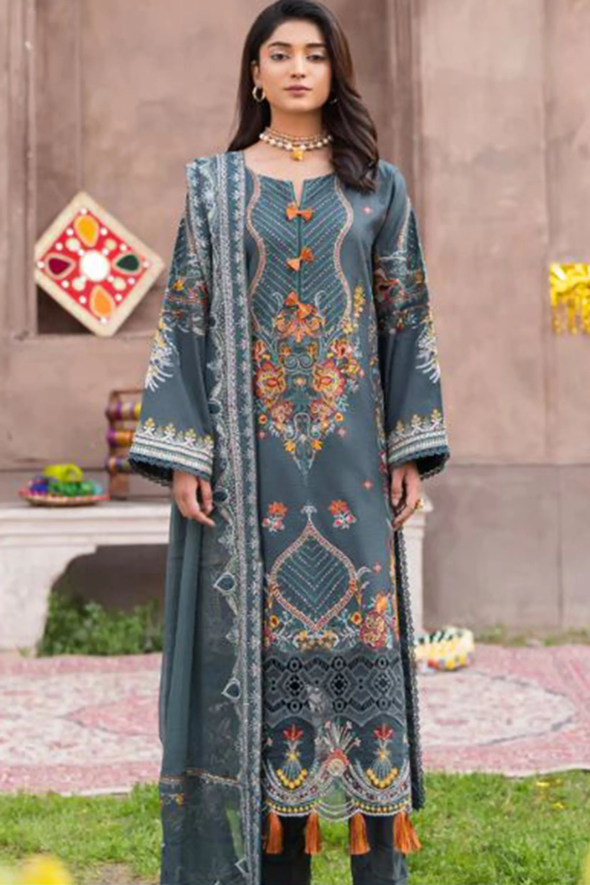 Royal Firdaus Pret 3-Pieces Set