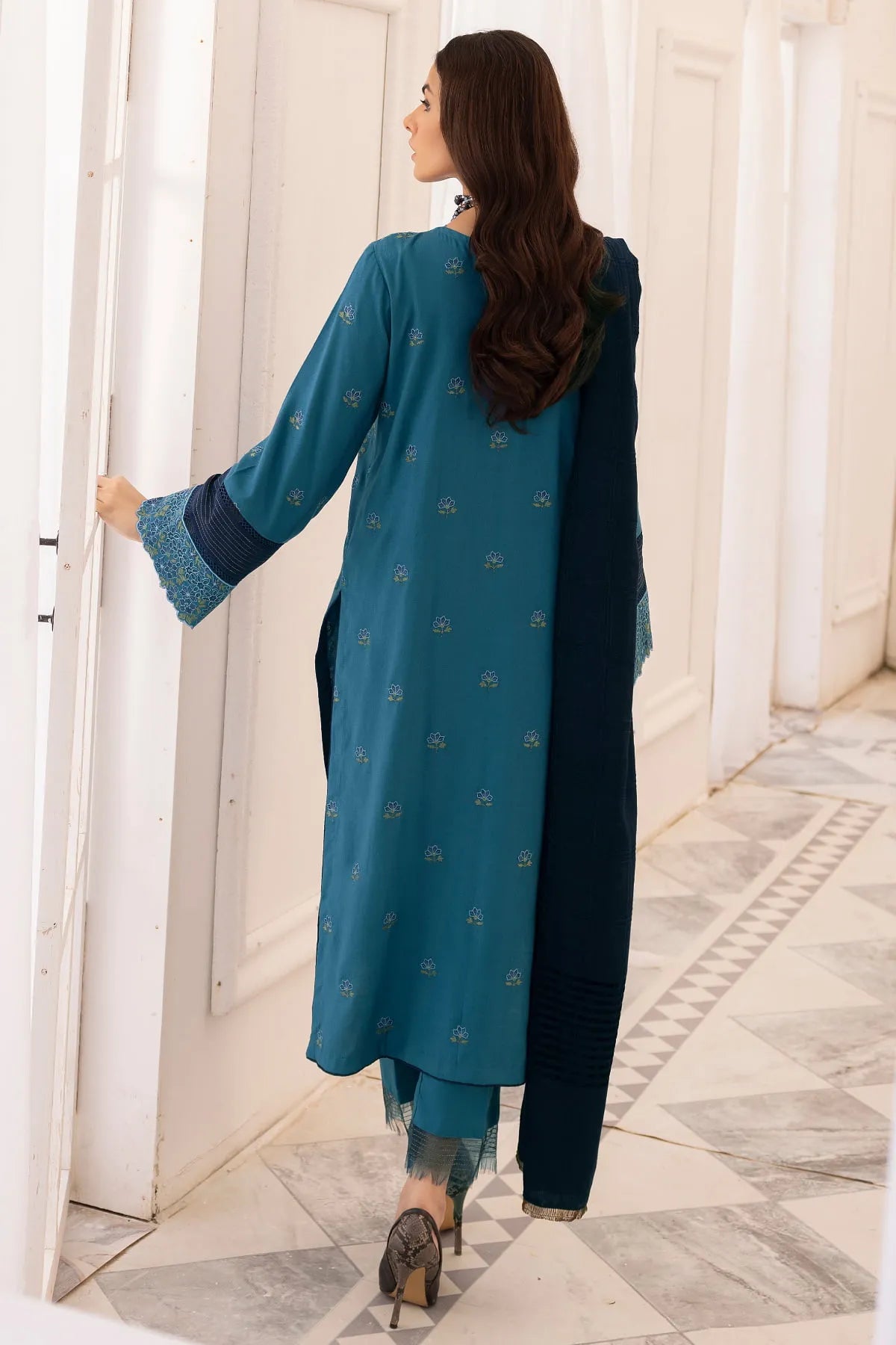 Refined Dhanak 3Pc Dress