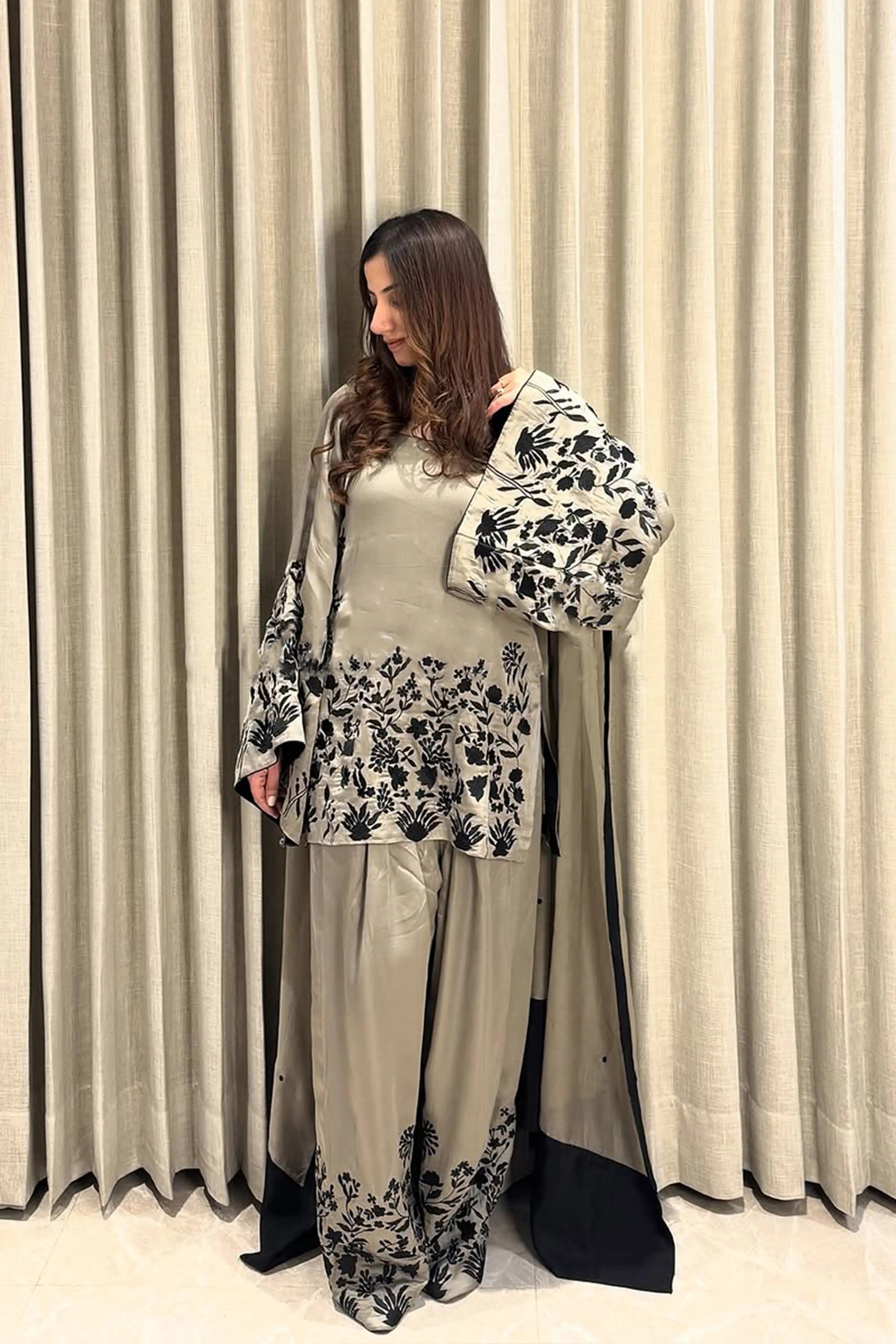 Siyah Gul Luxury Pret 3Pcs