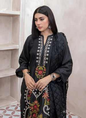 Women wearing black dress pakistani, dupatta draped over the shoulder, Buraqstore
