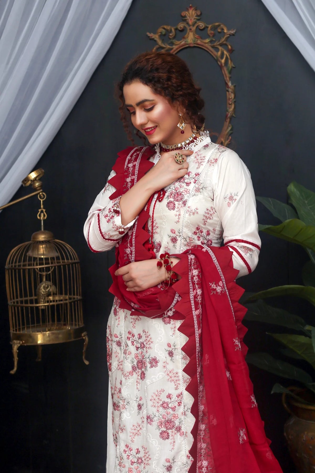 Embroidered Lawn 3-Piece Set