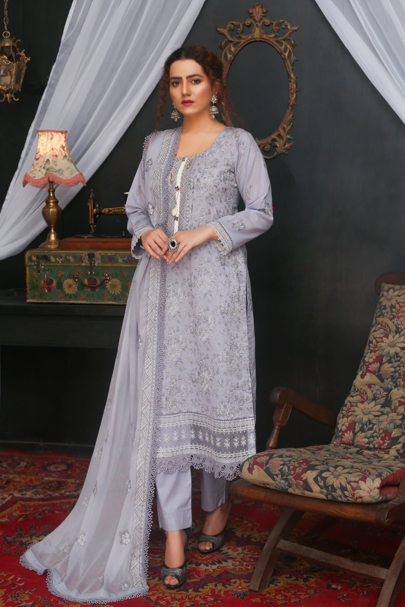 Embroidered Lawn Unstitched 3Pcs