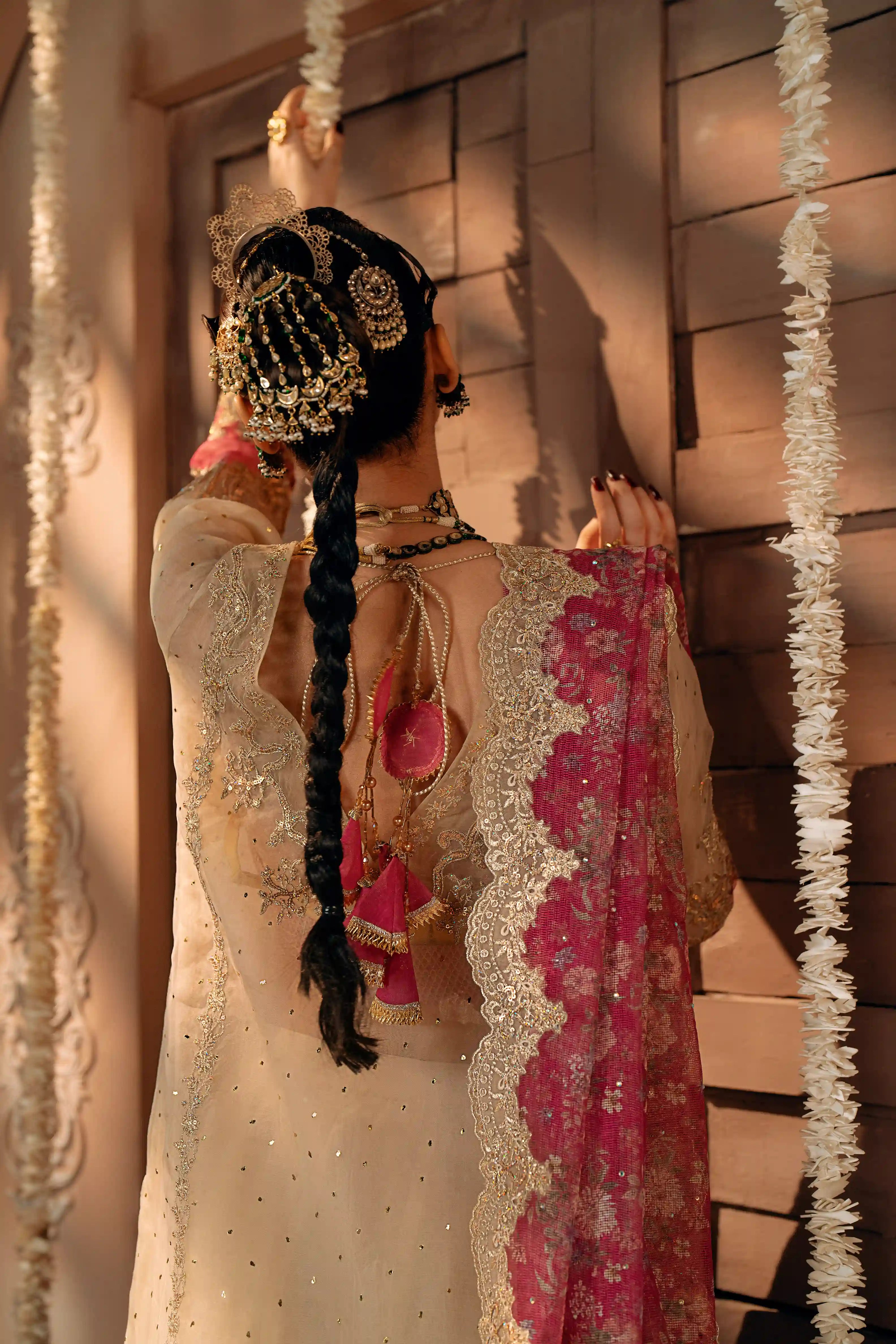 Roka Embroidered Organza Pret 4Pcs