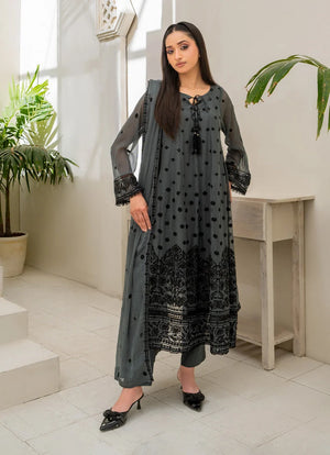Model wearing grey colour dress design, embroidered chiffon shirt, trouser and dupatta, front view from Buraqstore