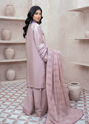 Women wearing lilac color dress, close-up of the embroidery on the raw silk shirt, Buraqstore