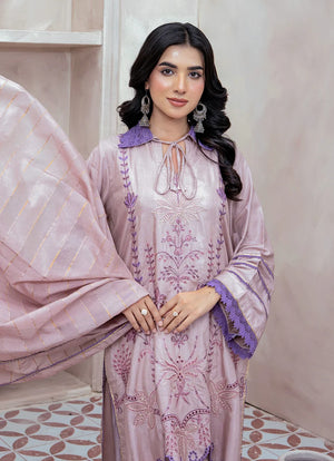 Women wearing lilac color dress, dupatta draped over the shoulder, Buraqstore