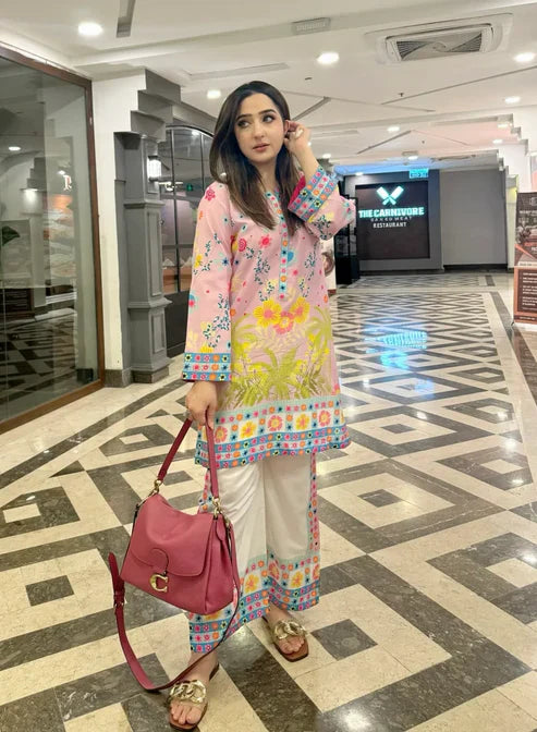 Shop the Latest Cotton Suits & Dresses for Ladies Online in Pakistan