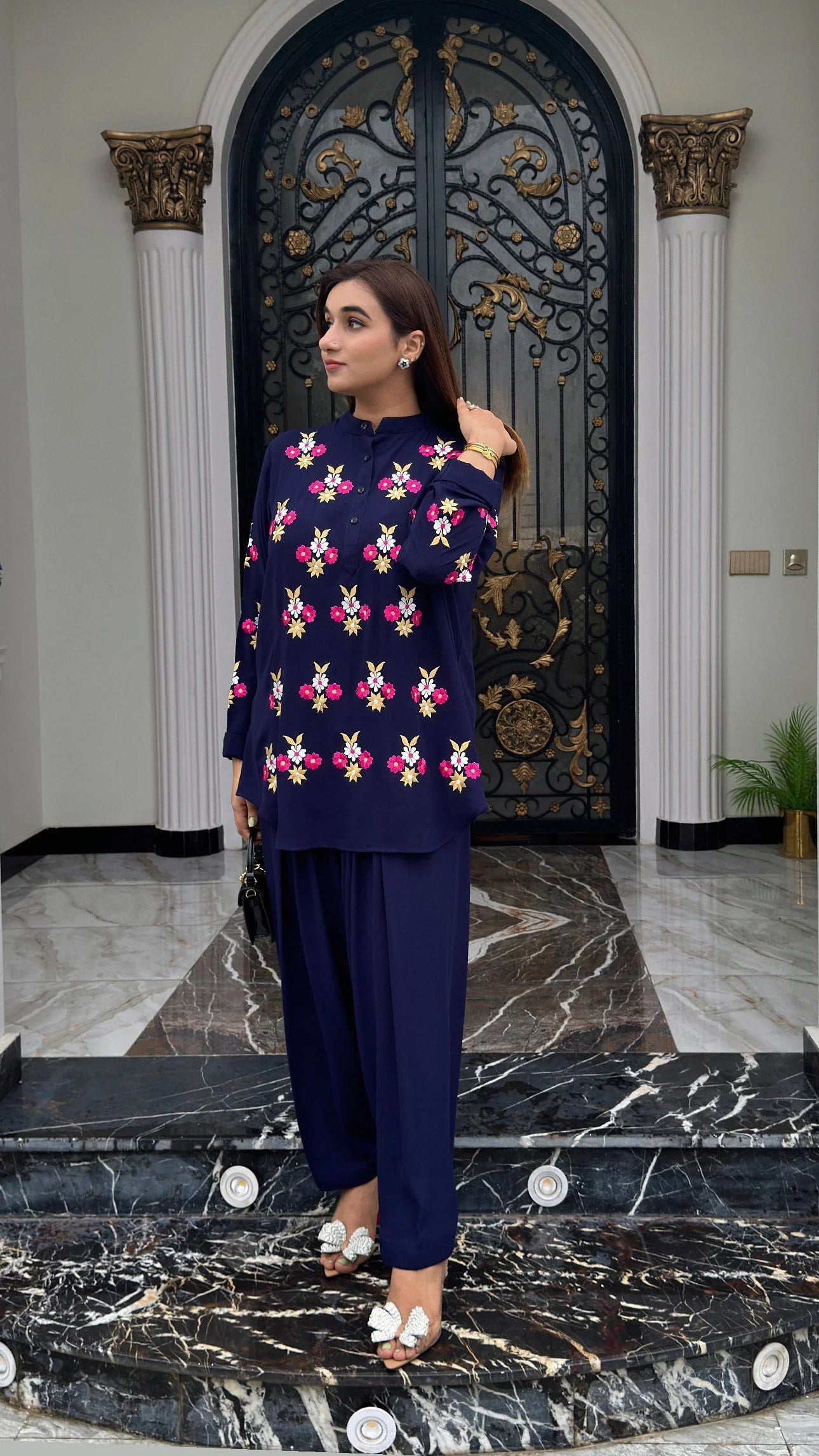 Threaded Treasure Crepe Pret 2 Pcs