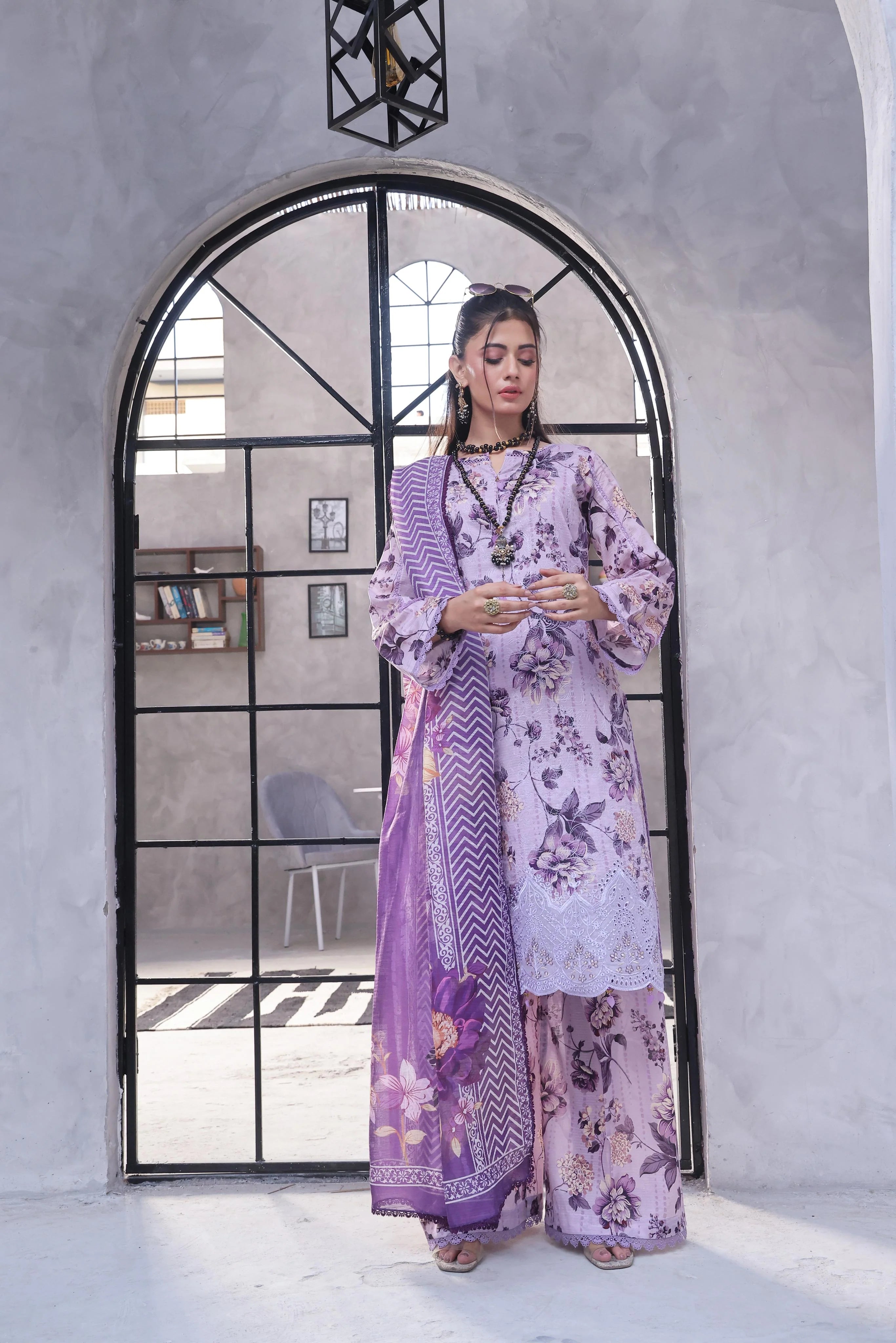 Pearl ChikanKari Lawn Unstitched 3 PCs