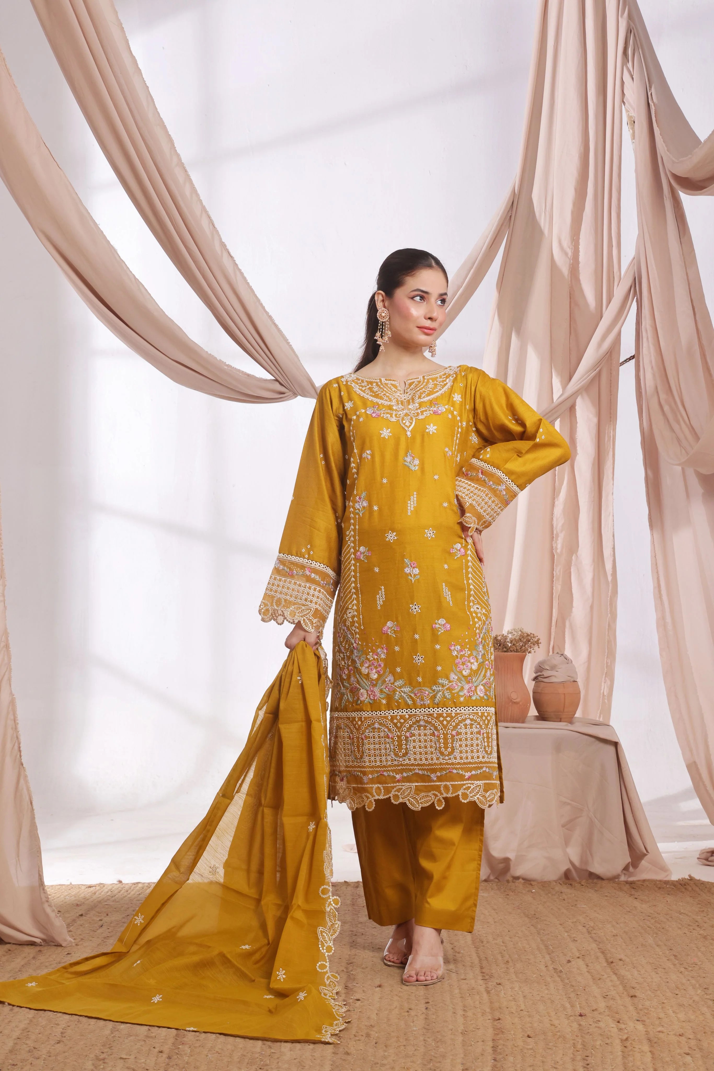 PARIZAI Lawn Pret 3 PCs