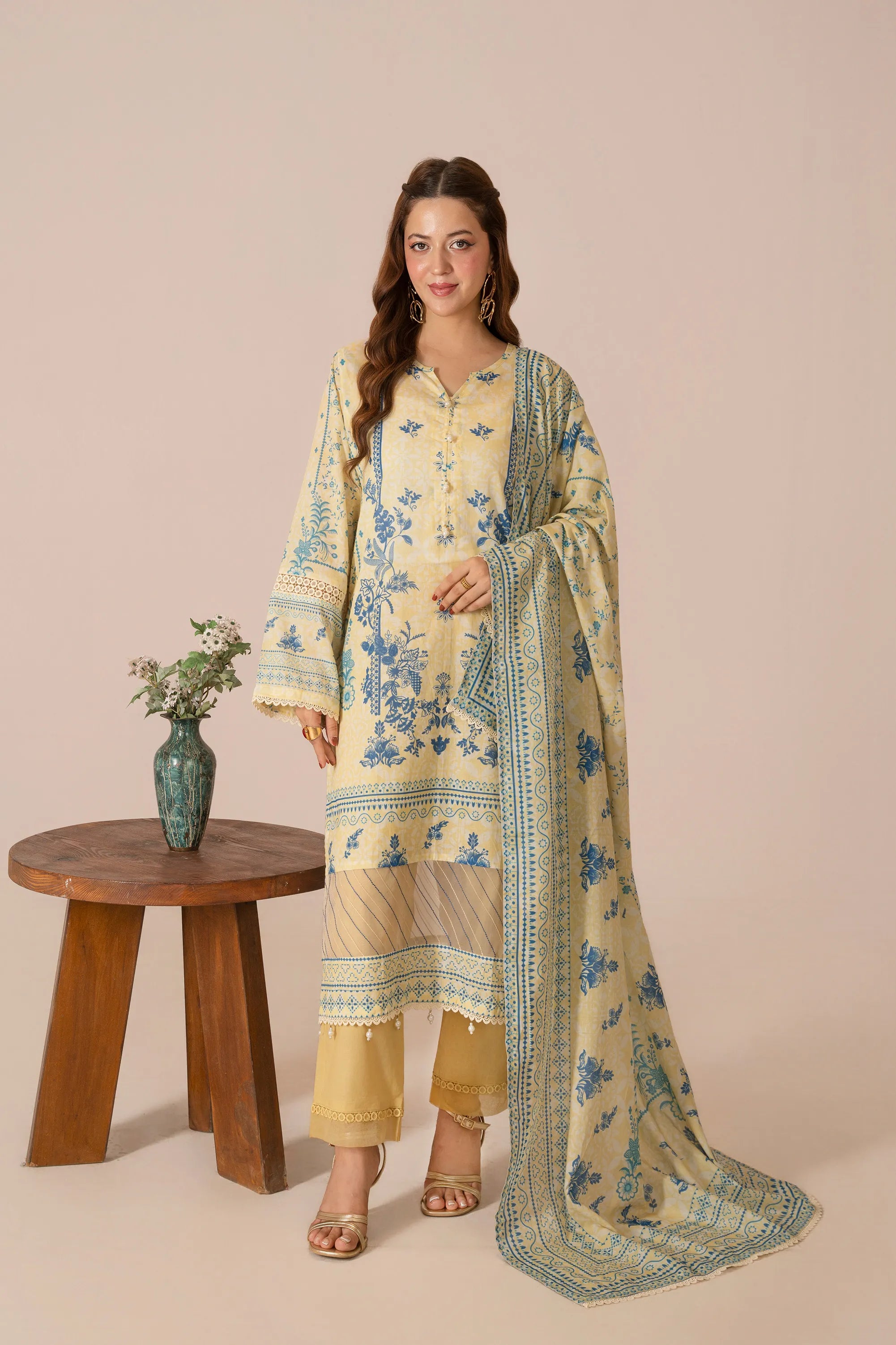 Printed Lemon Lawn Pret 3Pcs