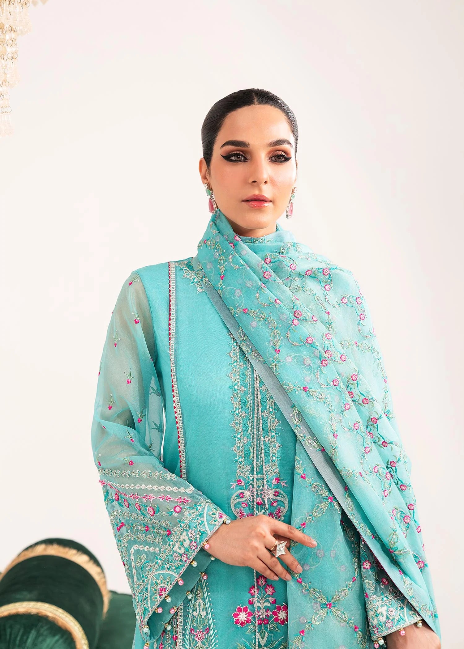 GULNOOR ORGANZA EMBROIDERED 4 PCs