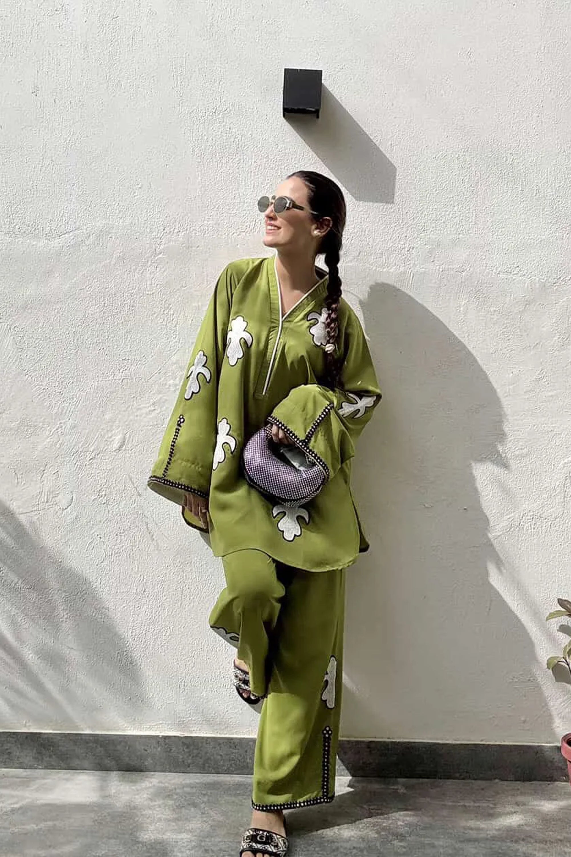 Parrot Green Embroidered Georgette Pret 2Pcs