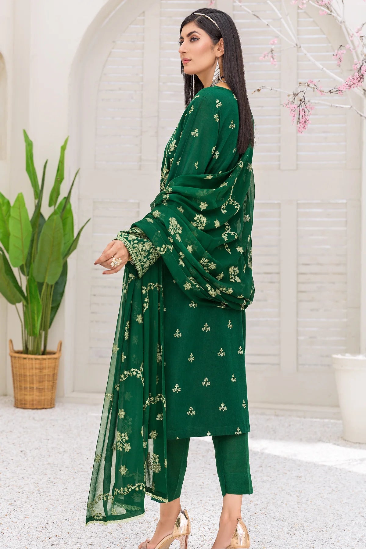 M-13 KARANDI EMBROIDERED UNSTITCHED 3 PCs