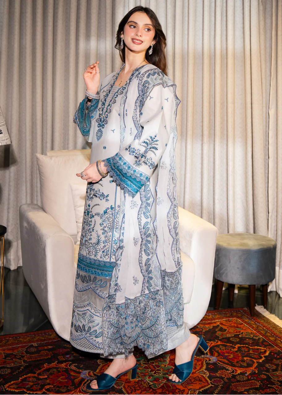 RAAHA -Embroidered Lawn 3-Piece Set