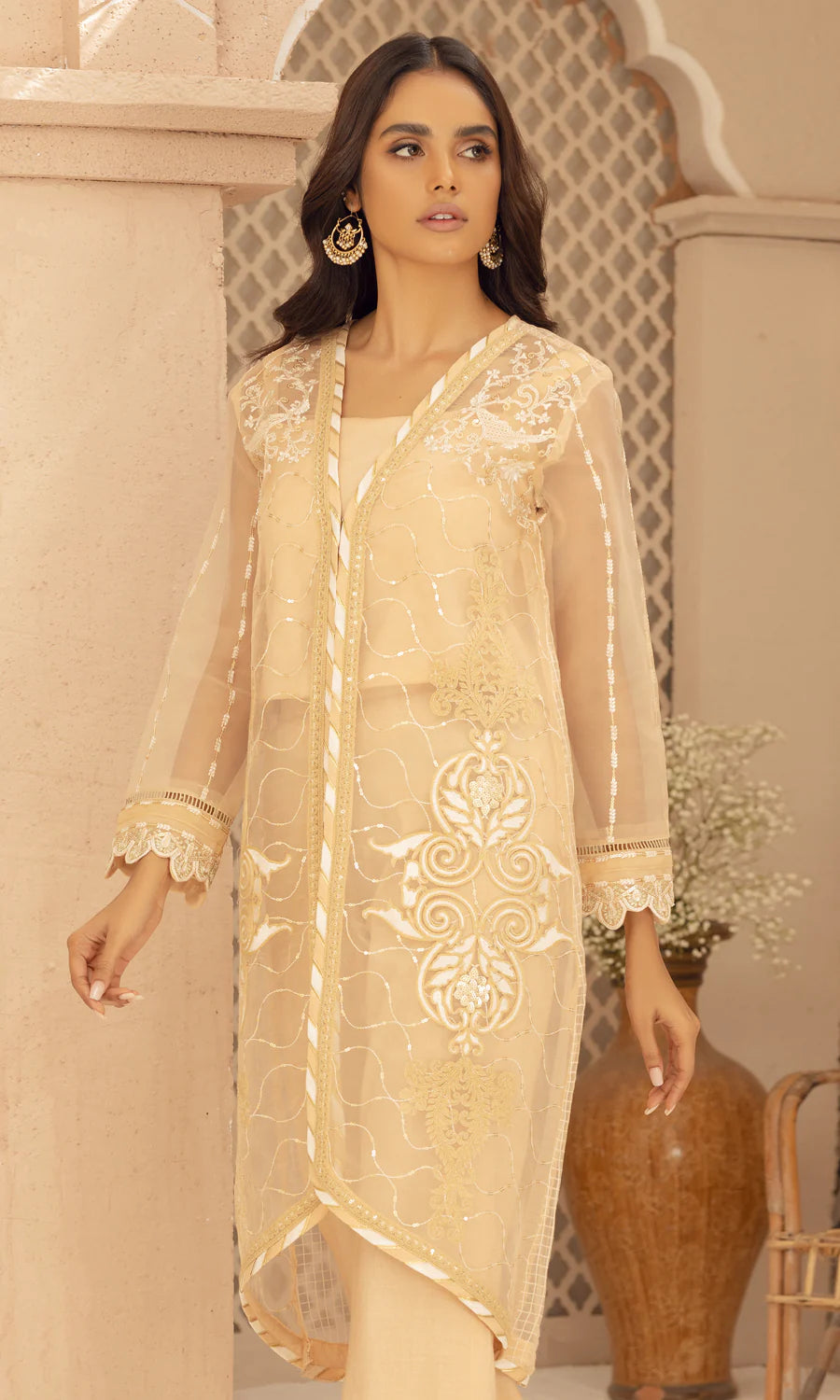 LEIGHT BEIGE SU-038 ORGANZA UNSTITCHED 1 PC